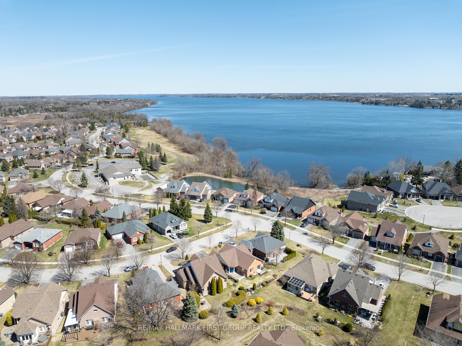 Photo 27 of 8 South Garden Court, Scugog, Port Perry — HOMEH
