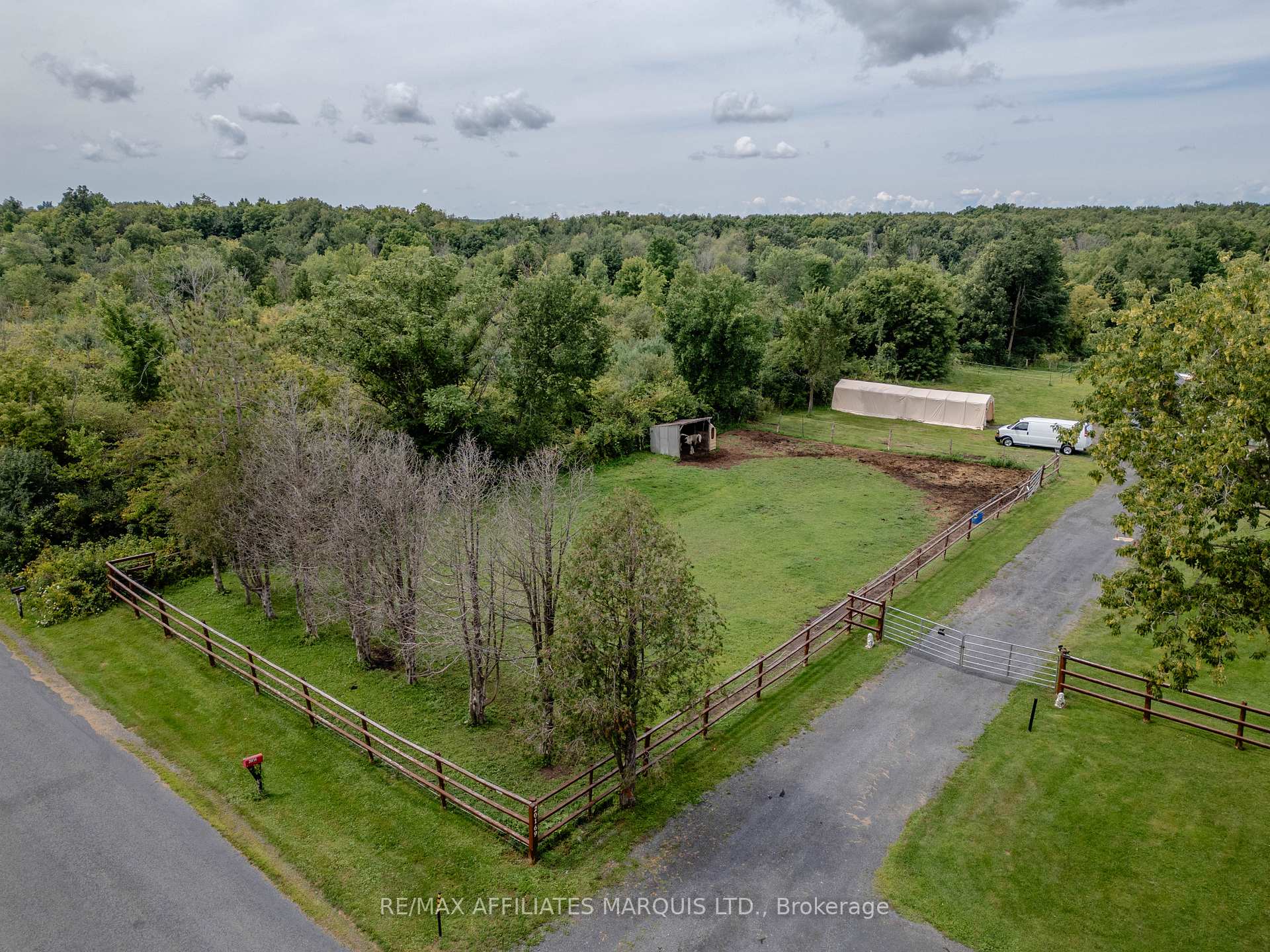 Photo 7 of 20169 Beaupre Road, South Glengarry, South Glengarry (Charlottenburgh) Twp — HOMEH