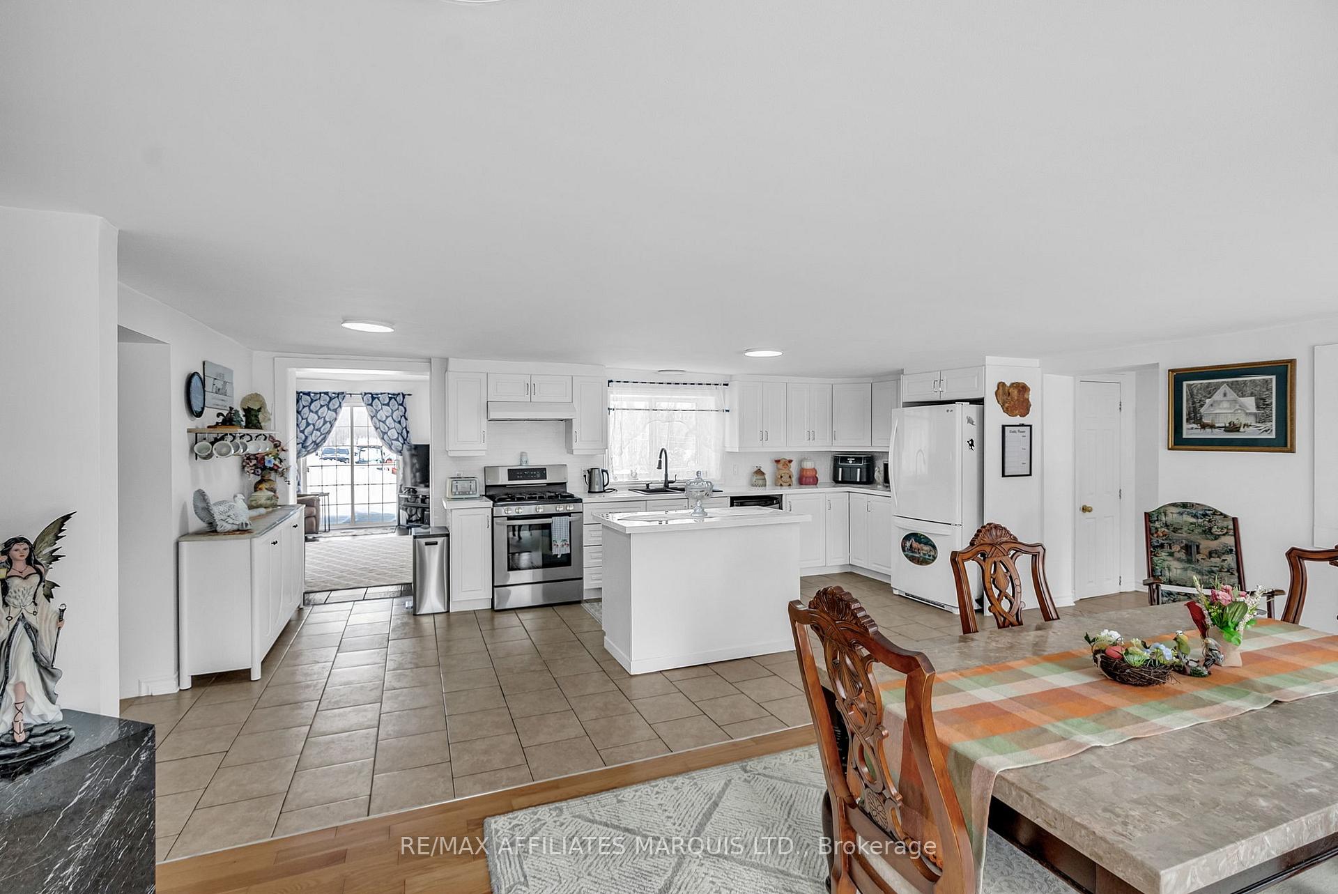 Photo 12 of 20169 Beaupre Road, South Glengarry, South Glengarry (Charlottenburgh) Twp — HOMEH