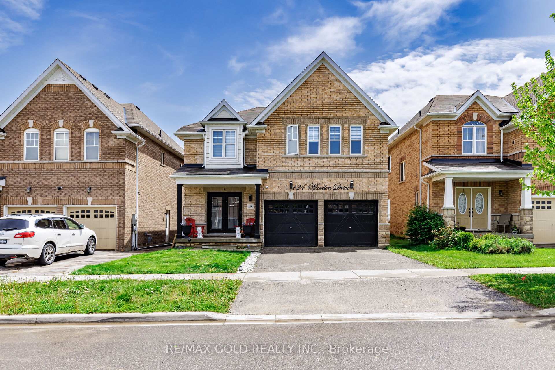Photo 1 of 124 Morden Drive W, Shelburne — HOMEH