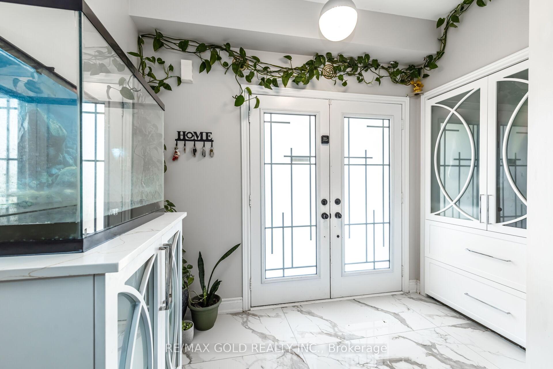 Photo 5 of 124 Morden Drive W, Shelburne — HOMEH