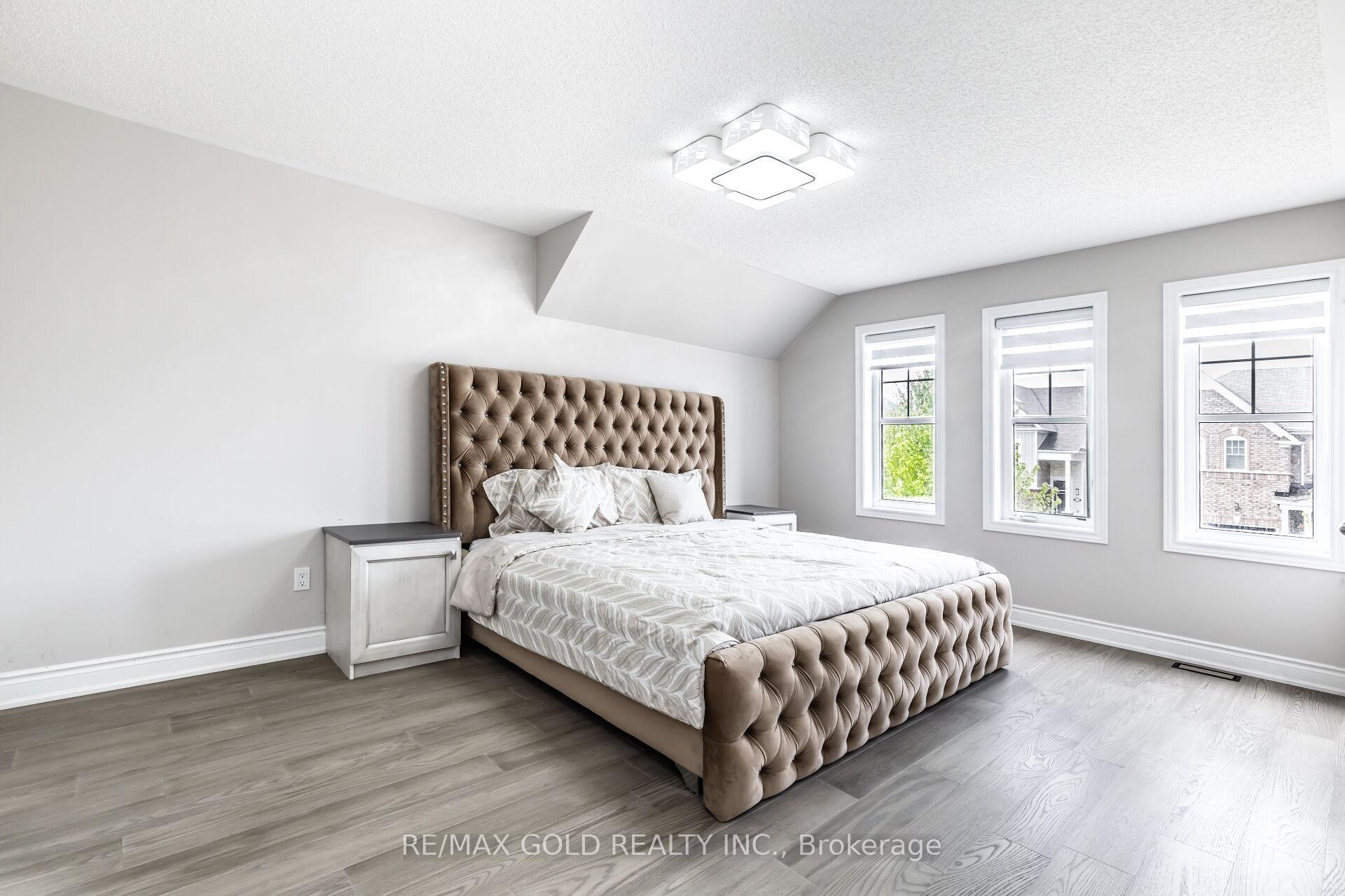 Photo 26 of 124 Morden Drive W, Shelburne — HOMEH