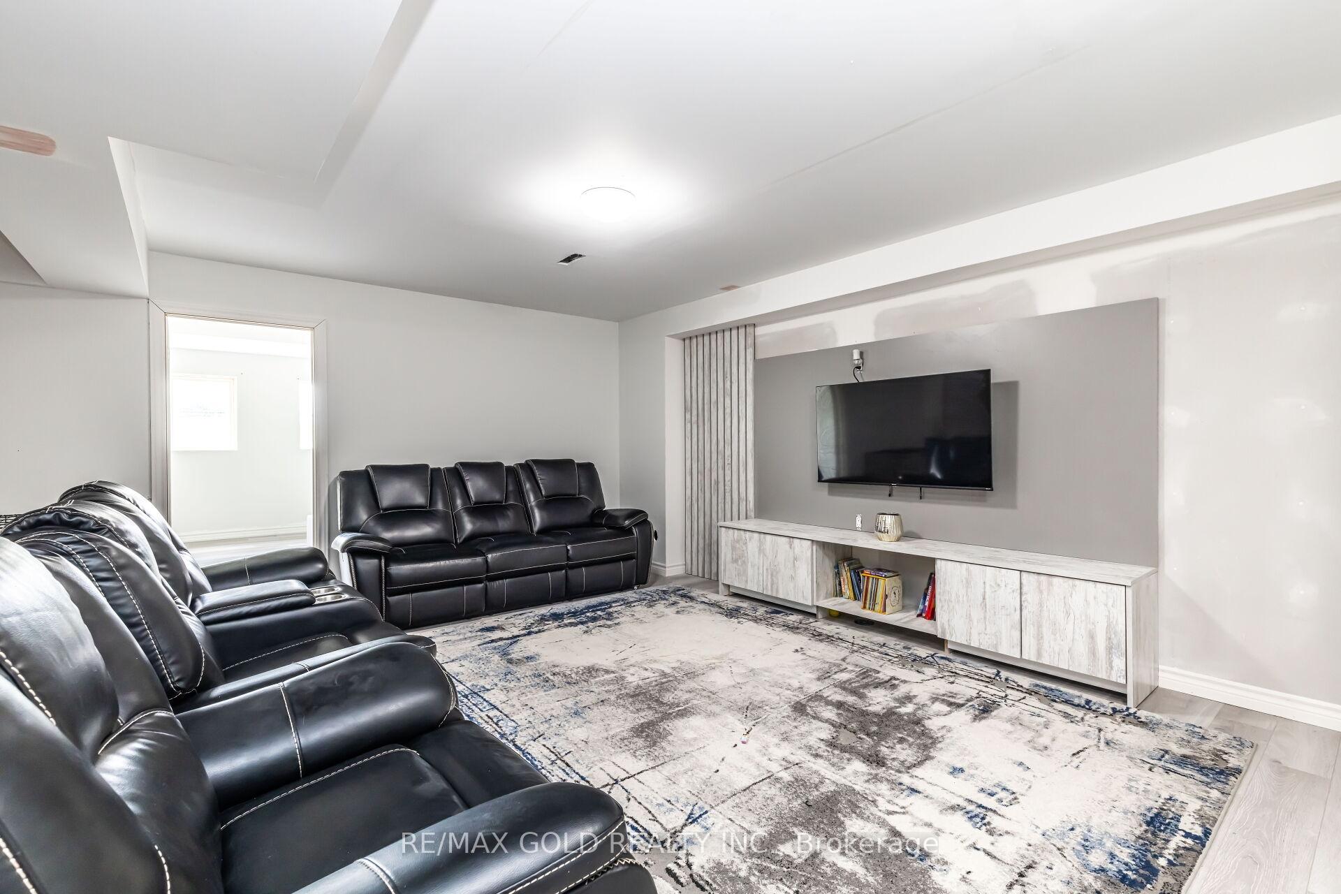Photo 37 of 124 Morden Drive W, Shelburne — HOMEH