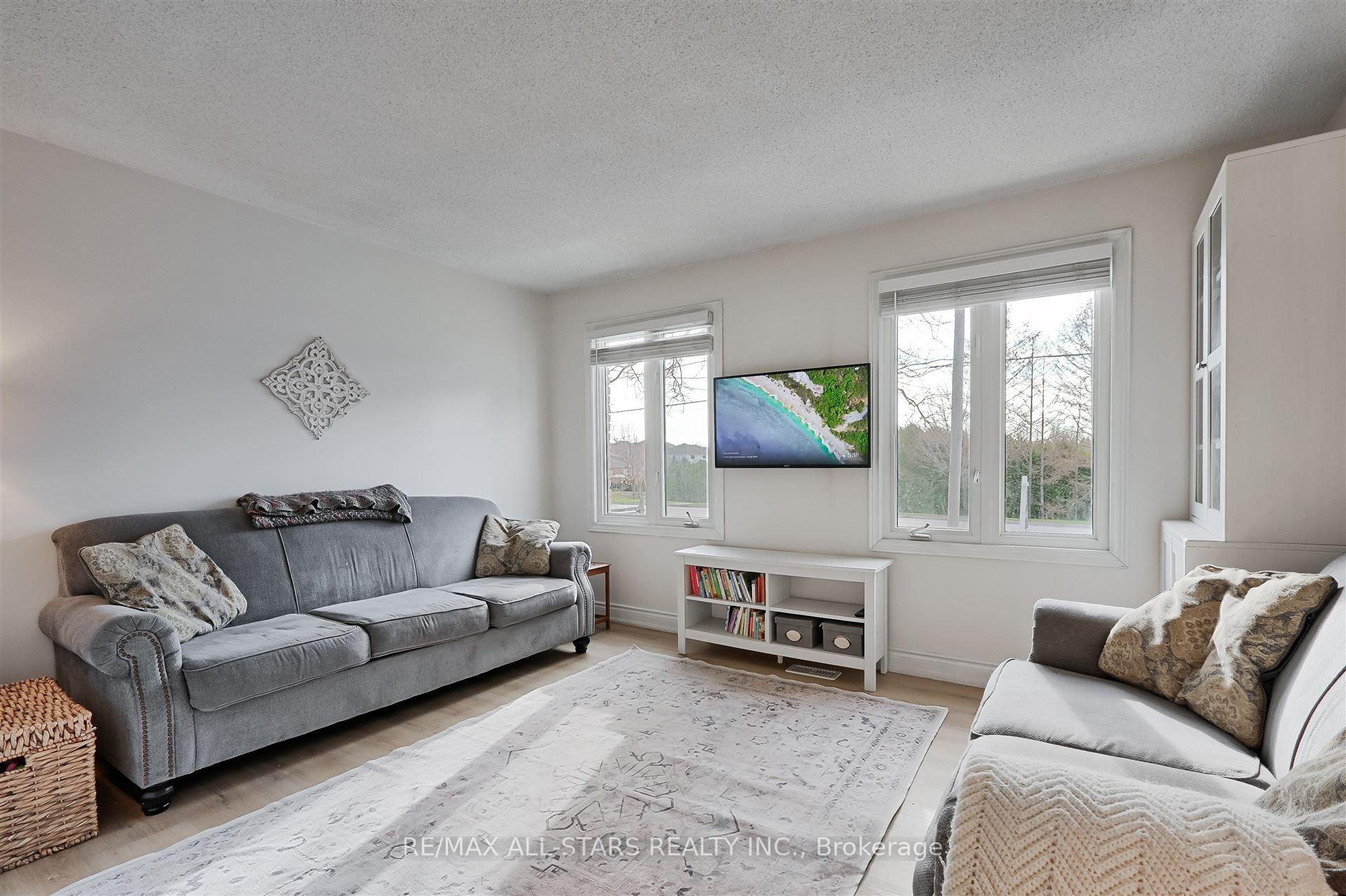Photo 5 of 173 Union Avenue, Scugog, Port Perry — HOMEH