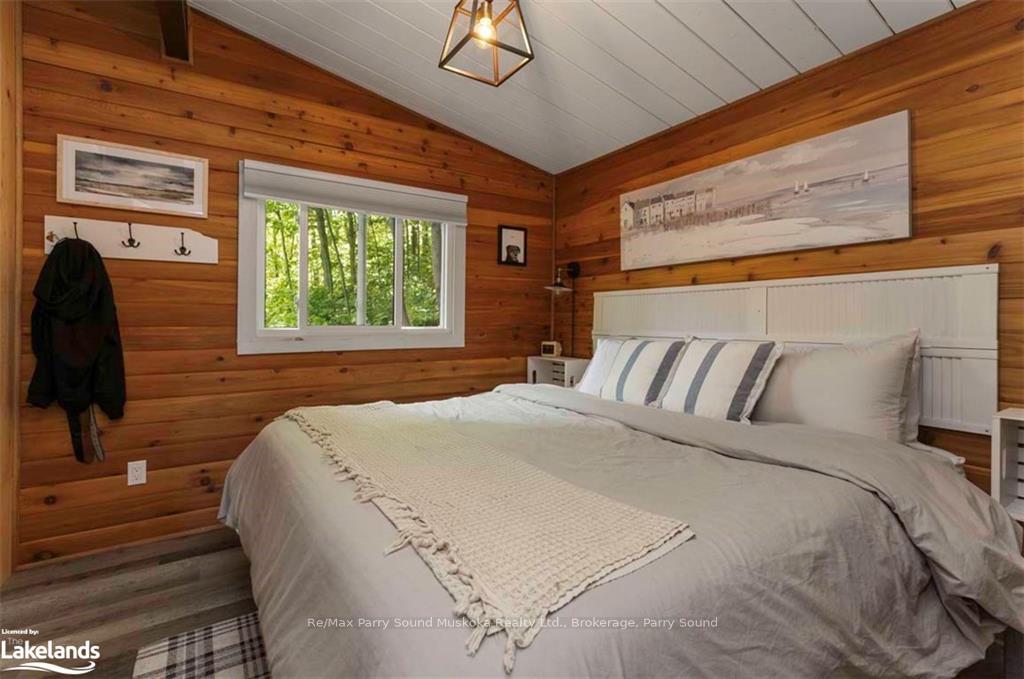 Photo 37 of 11 White Pine Road, Seguin — HOMEH