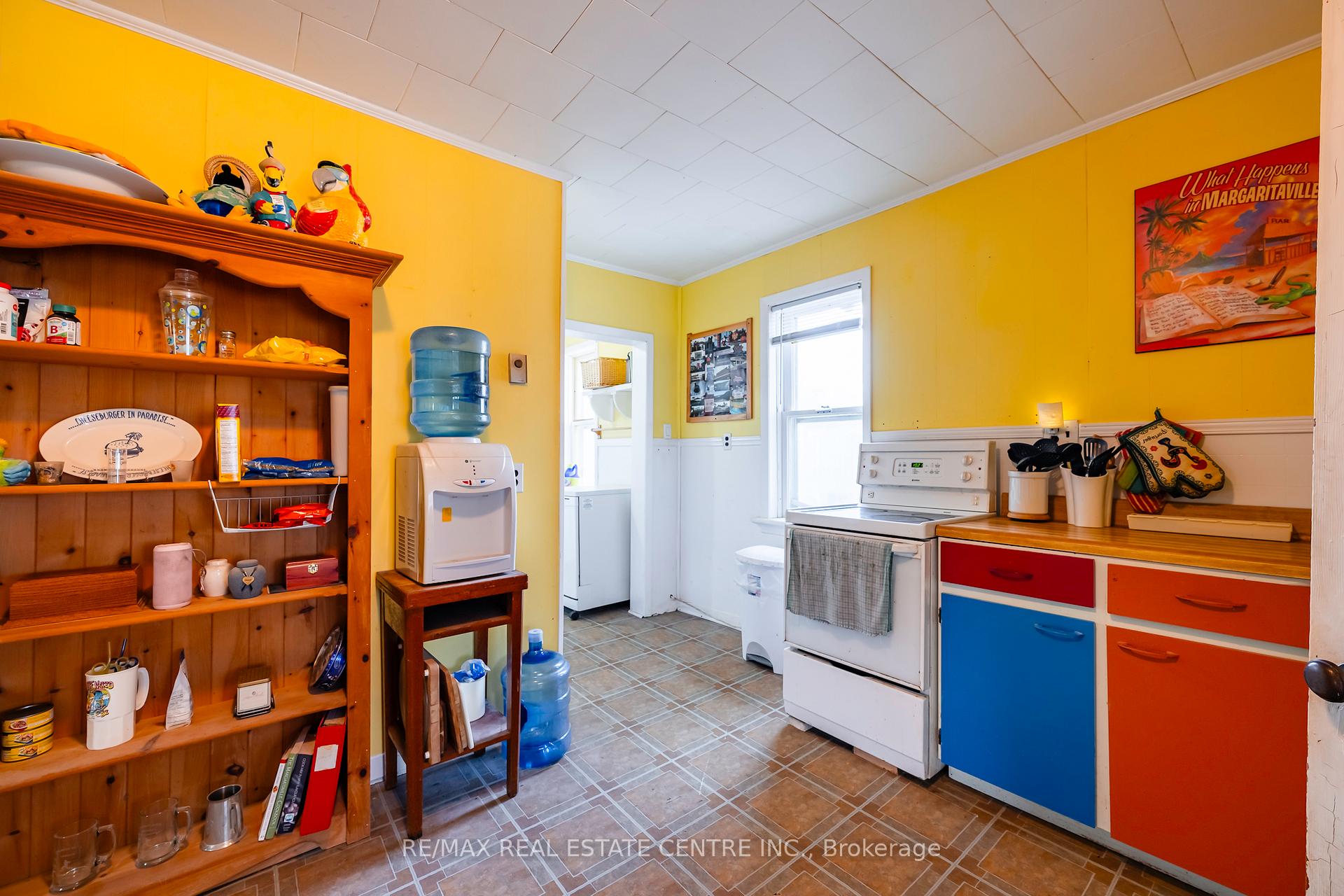 Photo 28 of 326 Andrew Street, Shelburne — HOMEH