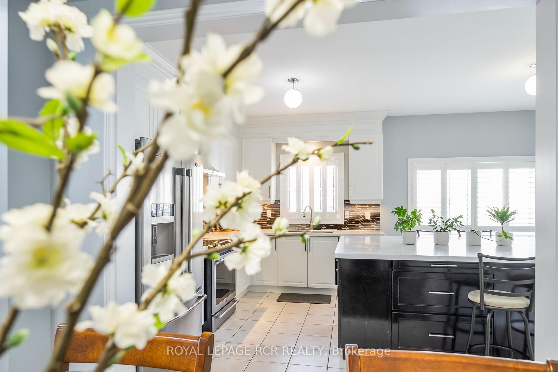 Photo 10 of 263 Irwin Street, Shelburne — HOMEH