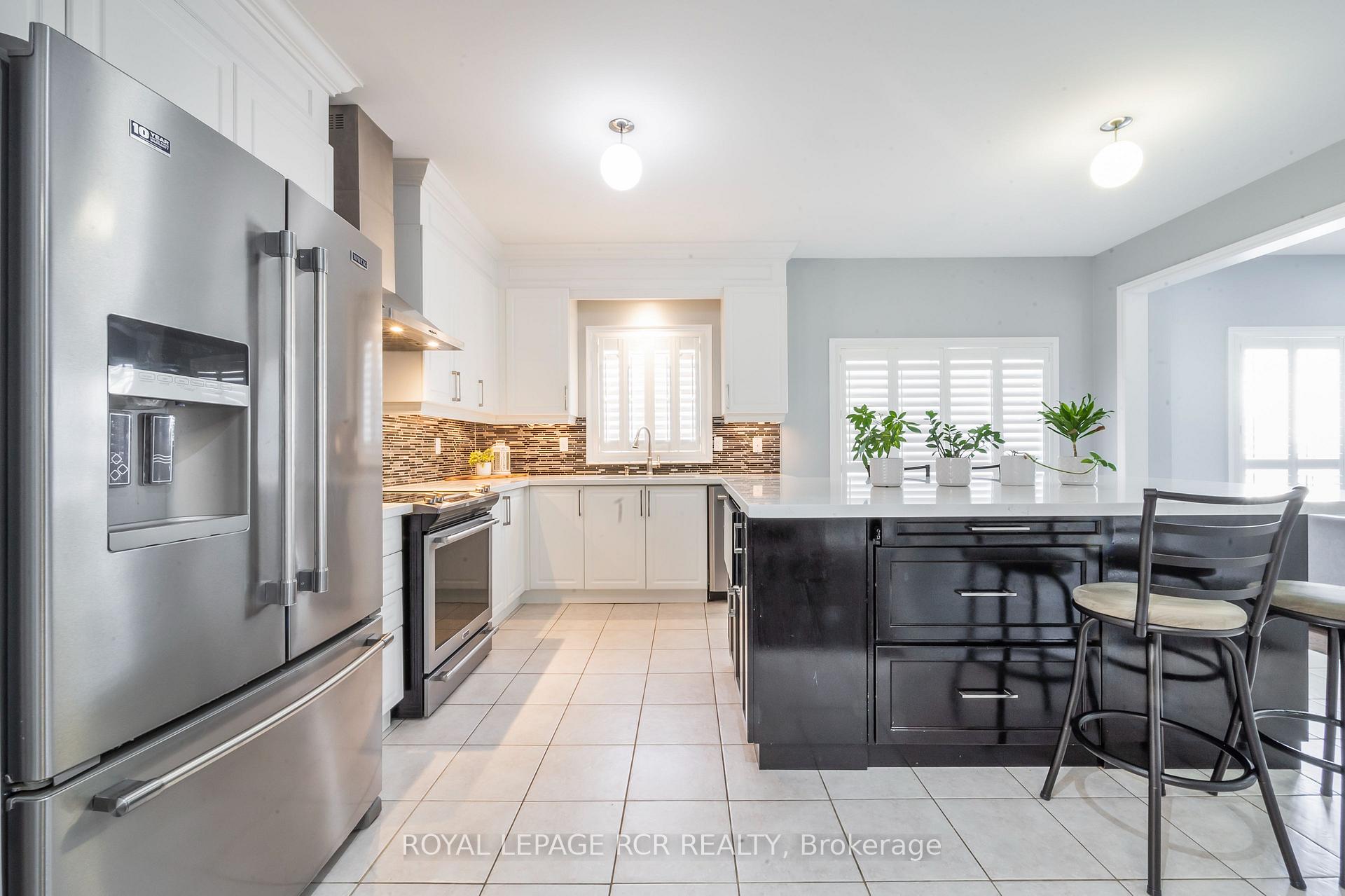 Photo 11 of 263 Irwin Street, Shelburne — HOMEH