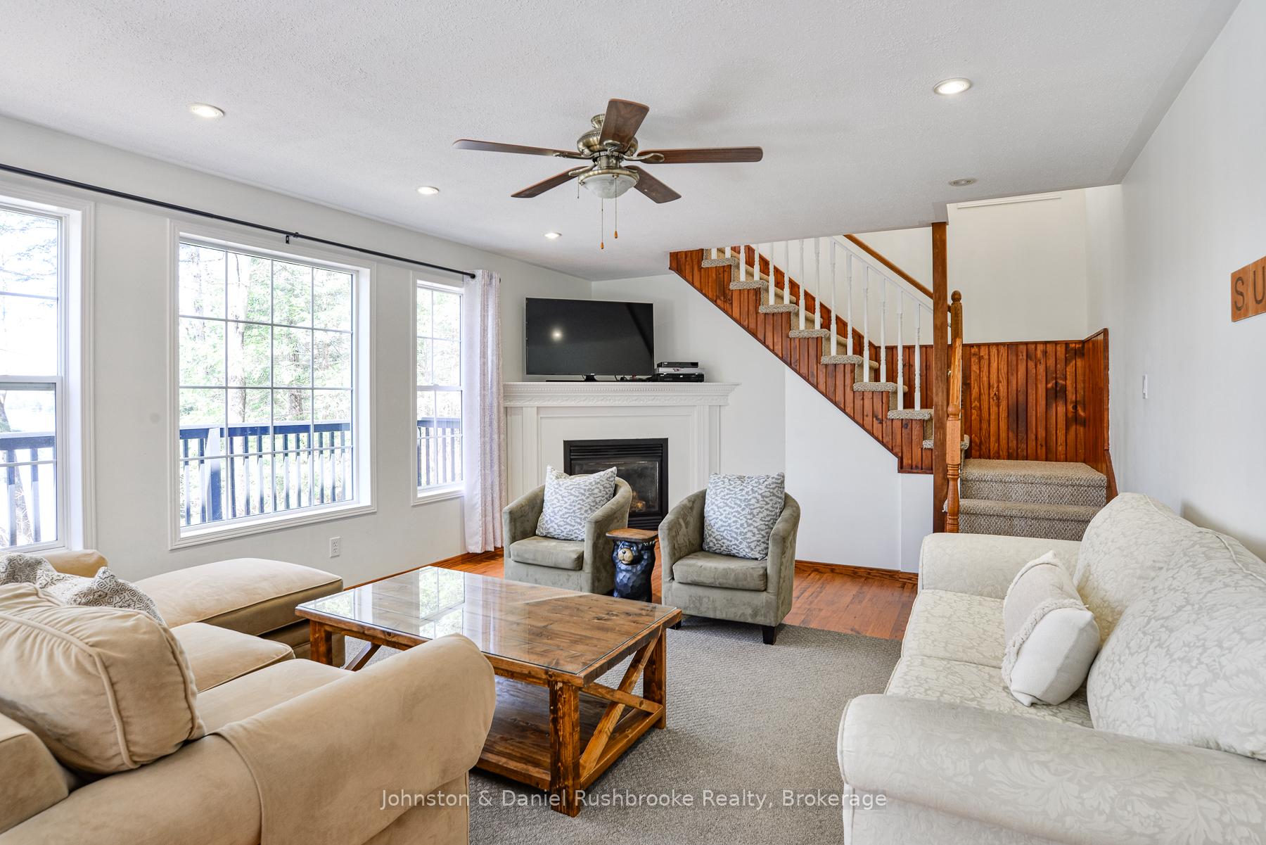 Photo 11 of 26 Woodland Drive, Seguin — HOMEH