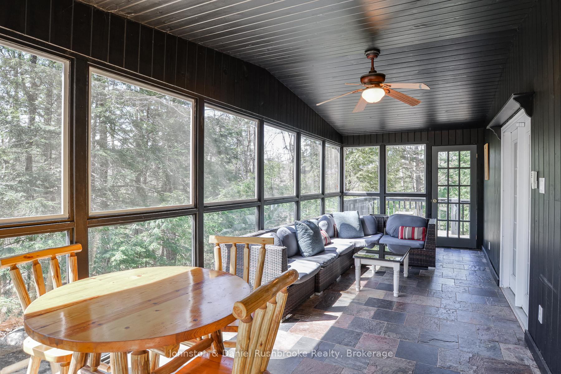 Photo 25 of 26 Woodland Drive, Seguin — HOMEH
