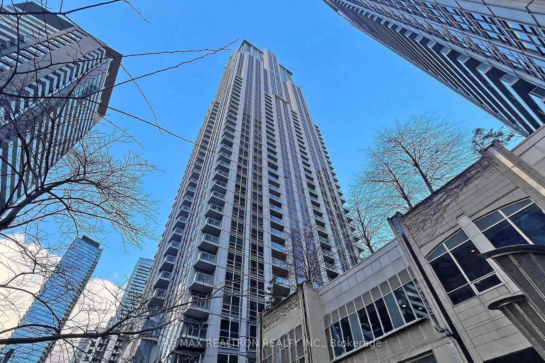 Photo 1 of Unit 2202, 763 Bay Street, Toronto, Bay Street Corridor — HOMEH