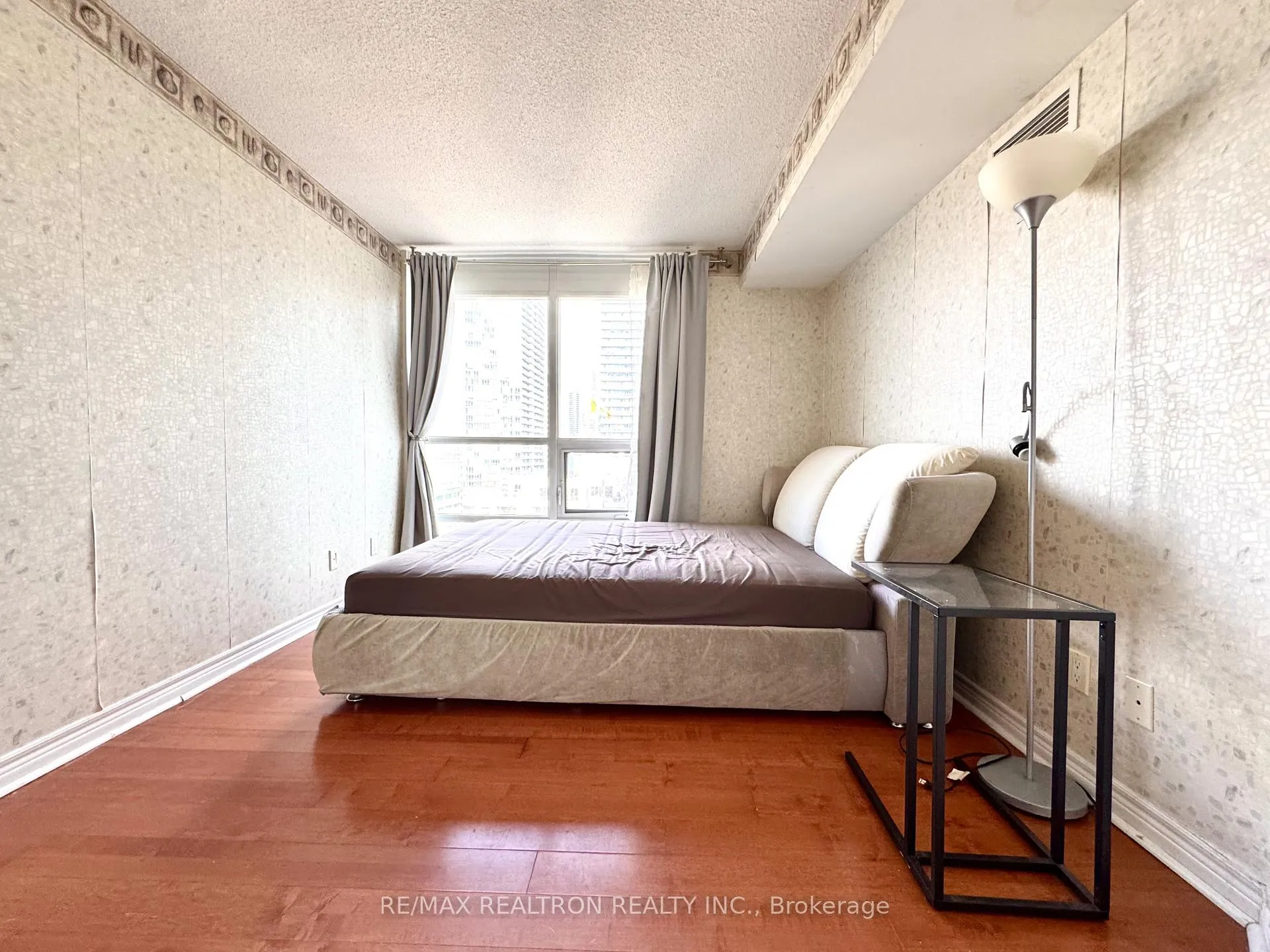 Photo 11 of Unit 2202, 763 Bay Street, Toronto, Bay Street Corridor — HOMEH