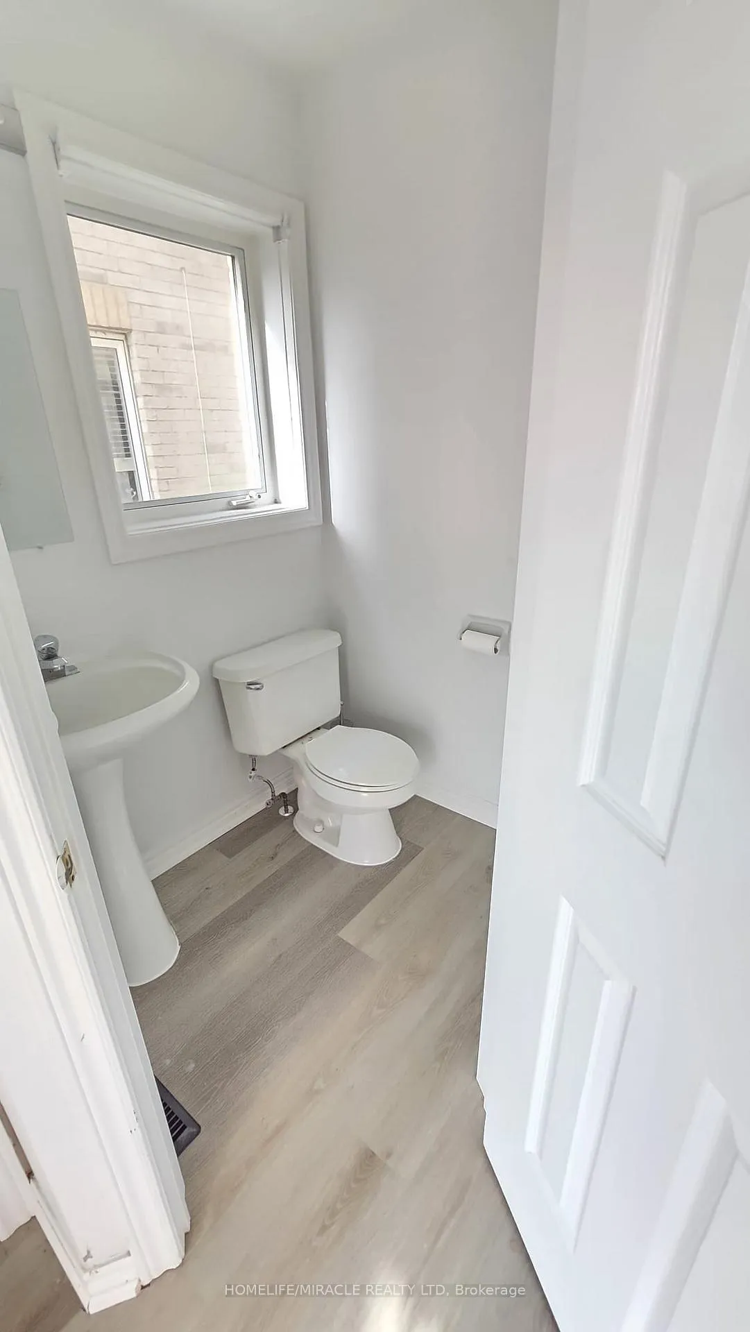 Photo 8 of 13 Prince Crescent, Brampton, Northwest Sandalwood Parkway — HOMEH