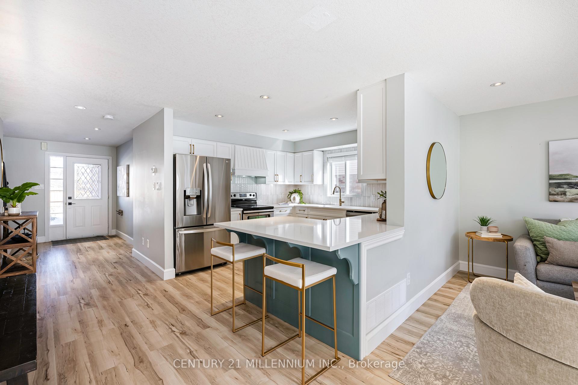 Photo 11 of 416 Rintoul Crescent, Shelburne — HOMEH