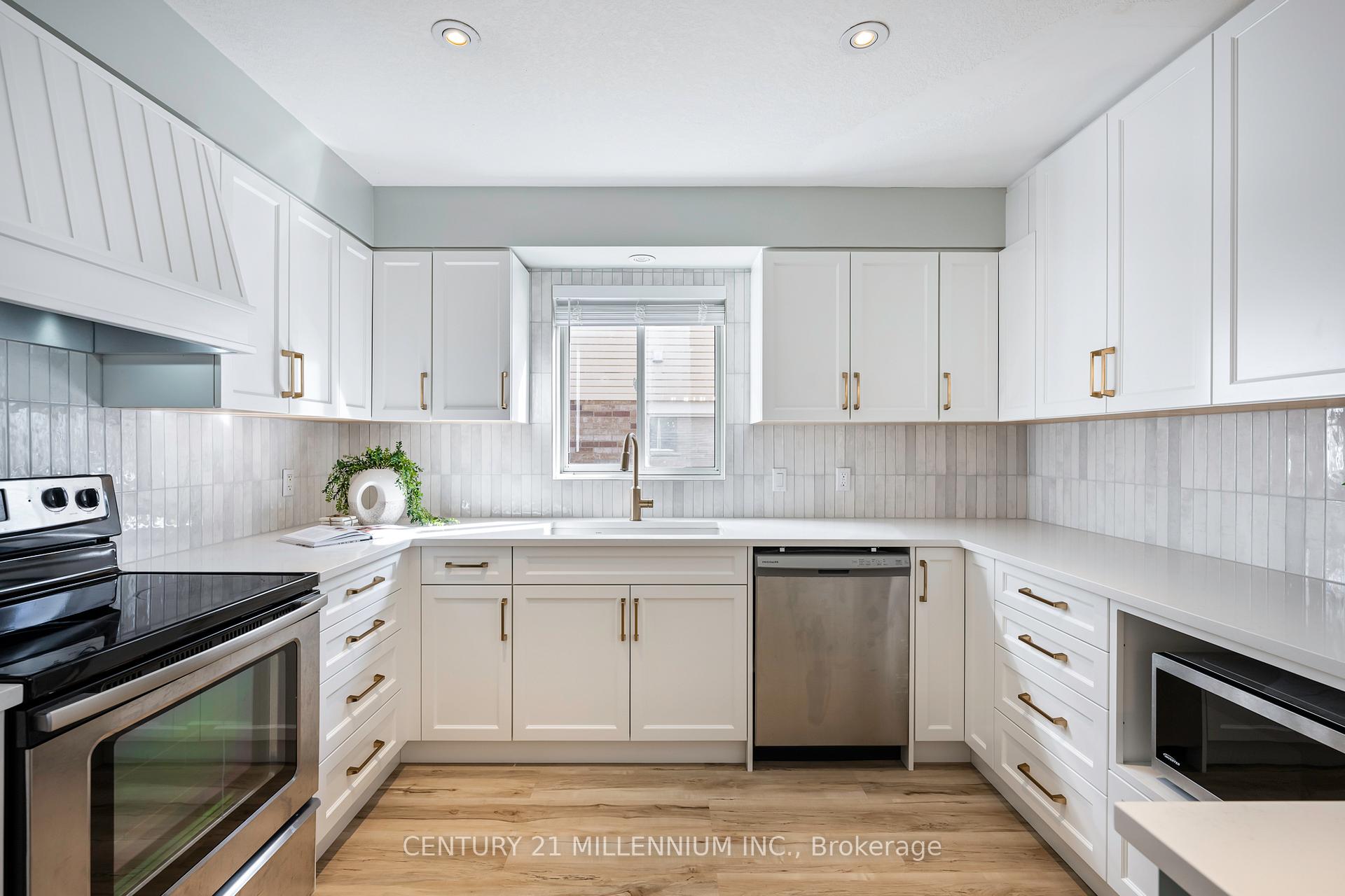 Photo 12 of 416 Rintoul Crescent, Shelburne — HOMEH