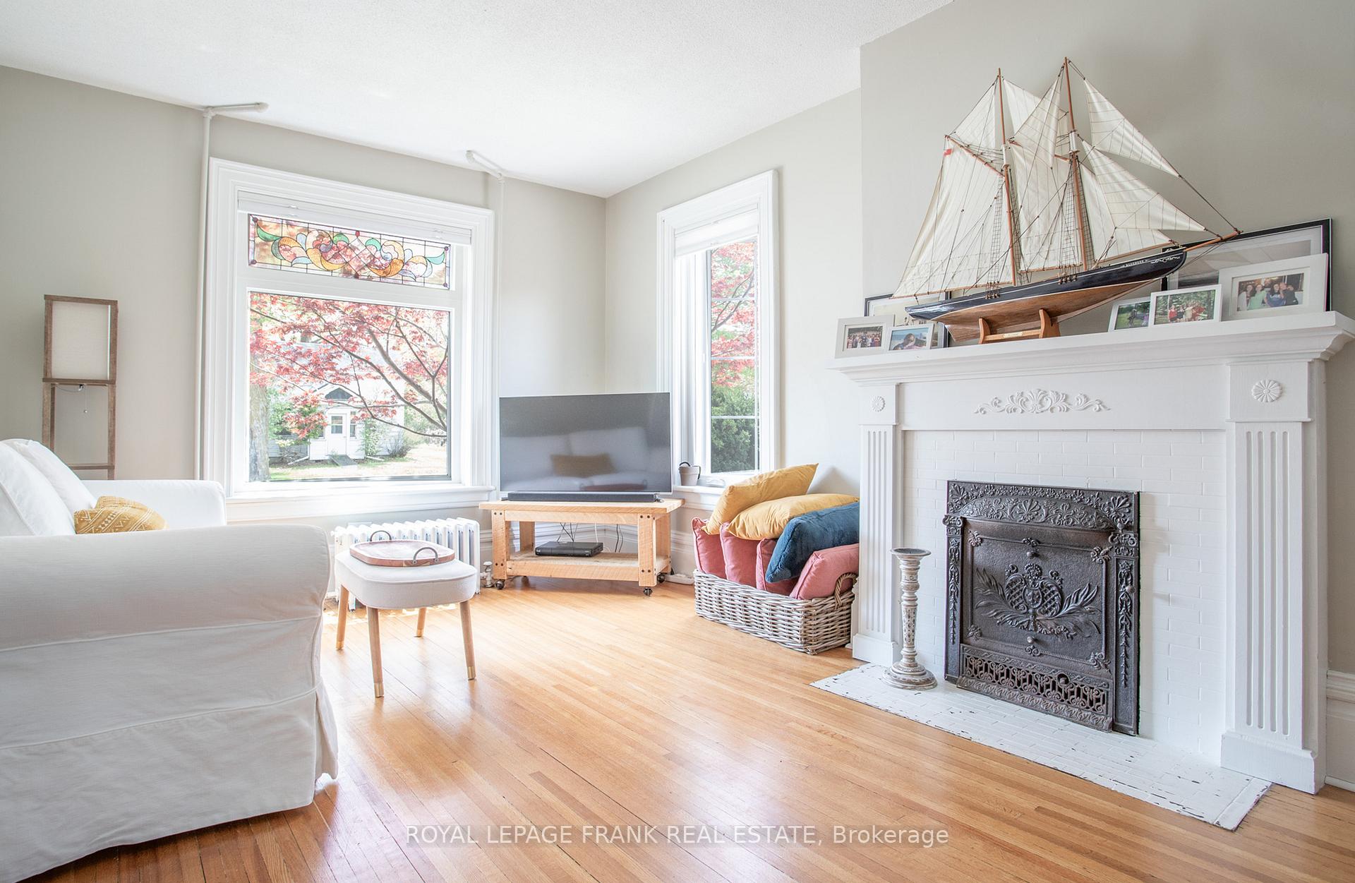 Photo 7 of 281 North Street, Scugog, Port Perry — HOMEH