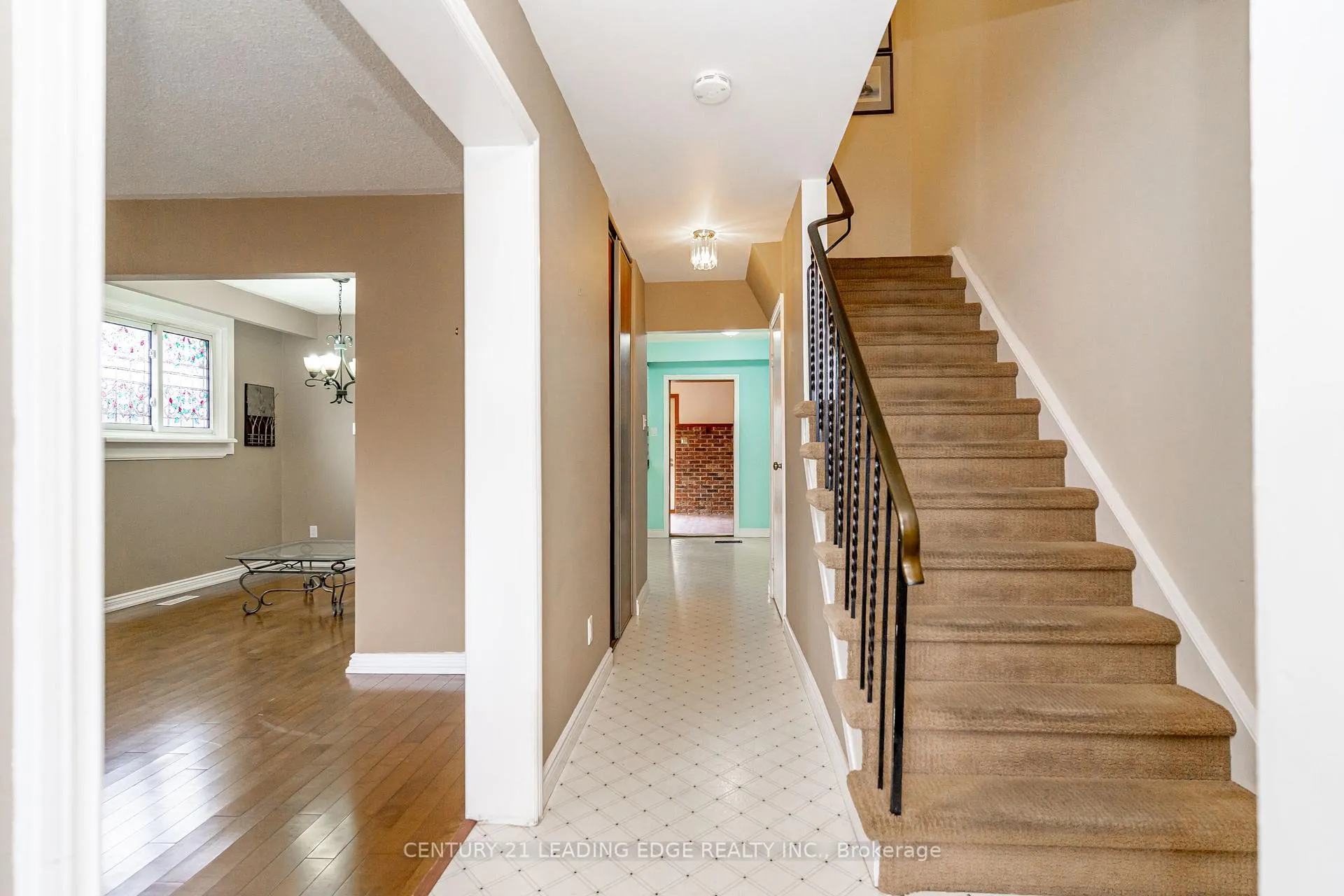 Photo 4 of 1288 Eldorado Avenue, Oshawa, Eastdale — HOMEH