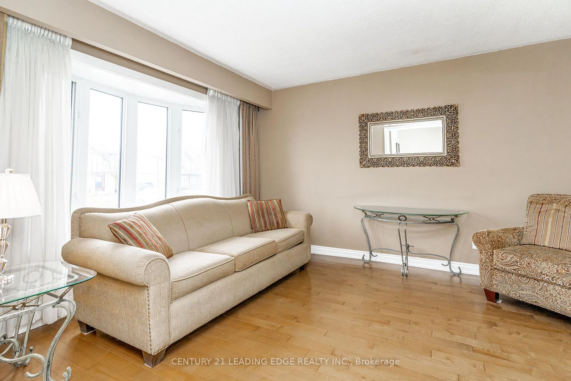 Photo 7 of 1288 Eldorado Avenue, Oshawa, Eastdale — HOMEH