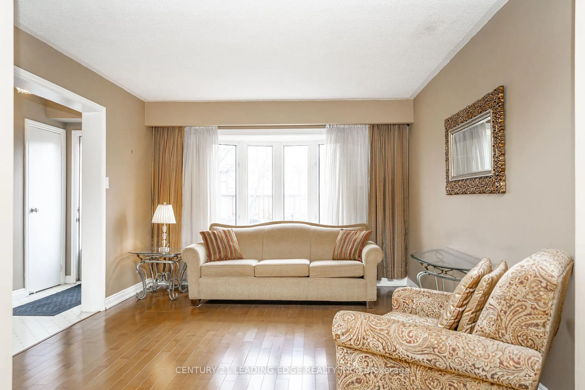 Photo 8 of 1288 Eldorado Avenue, Oshawa, Eastdale — HOMEH