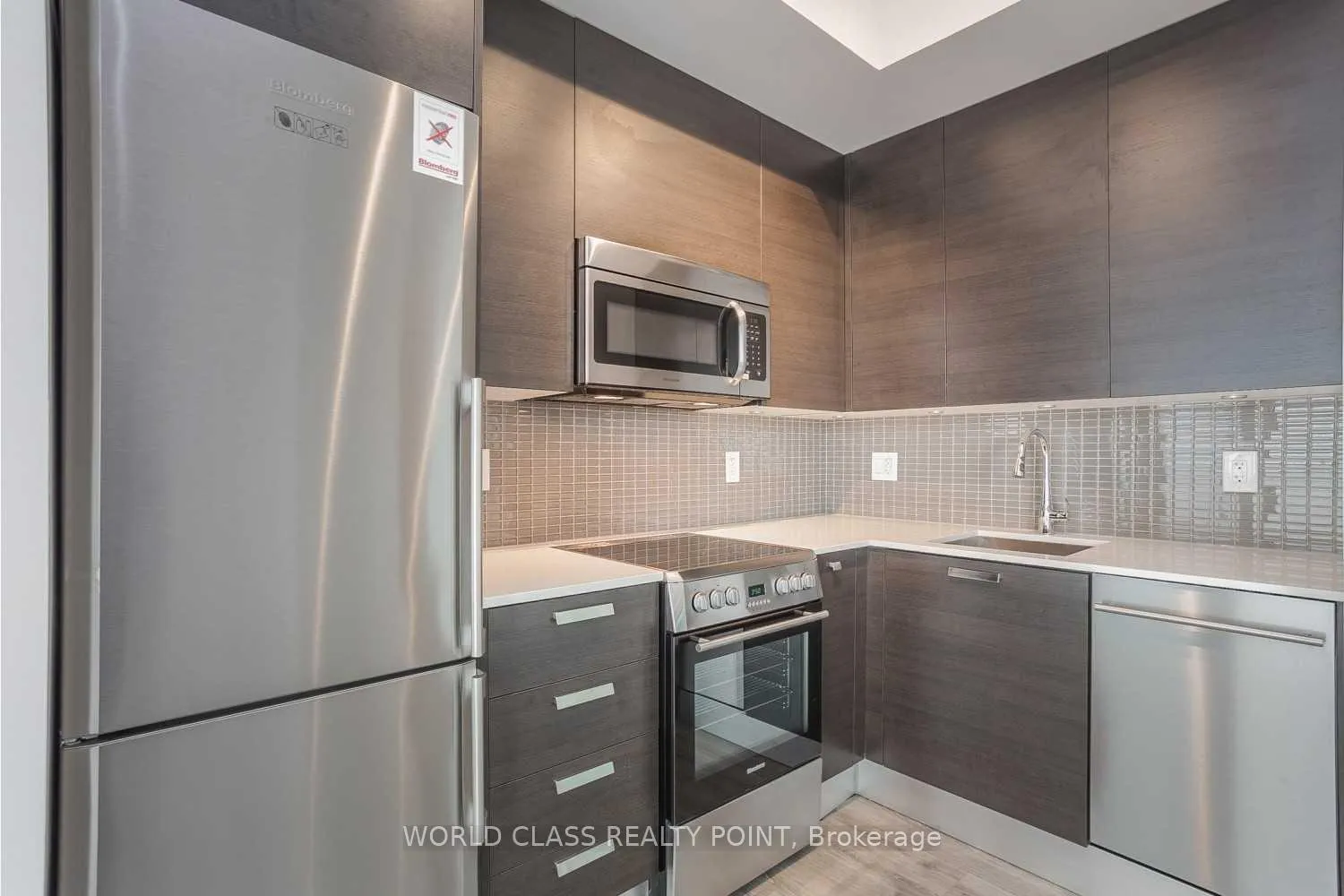 Photo 8 of Unit 4409, 42 Charles Street E, Toronto, Church-Yonge Corridor — HOMEH