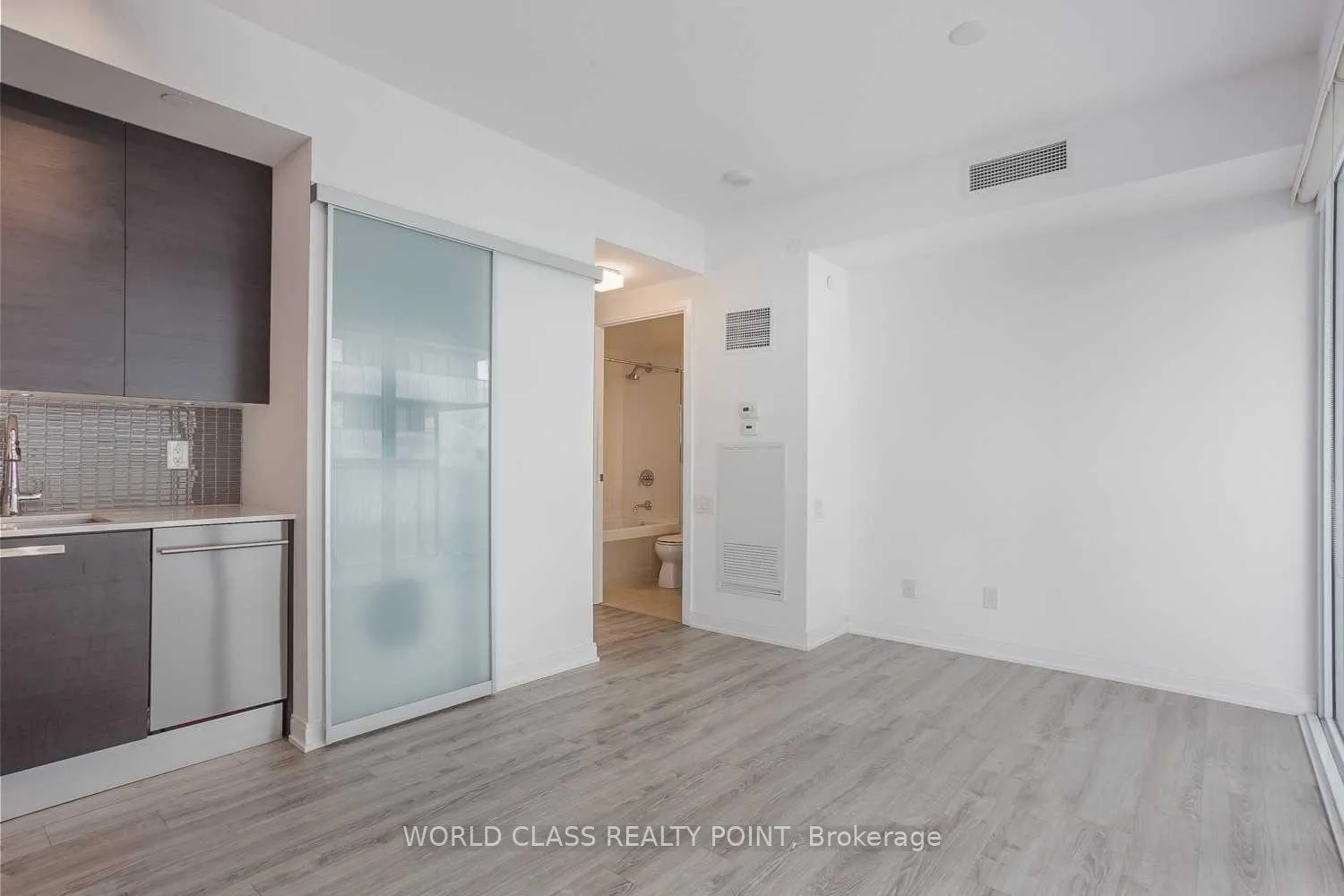 Photo 14 of Unit 4409, 42 Charles Street E, Toronto, Church-Yonge Corridor — HOMEH