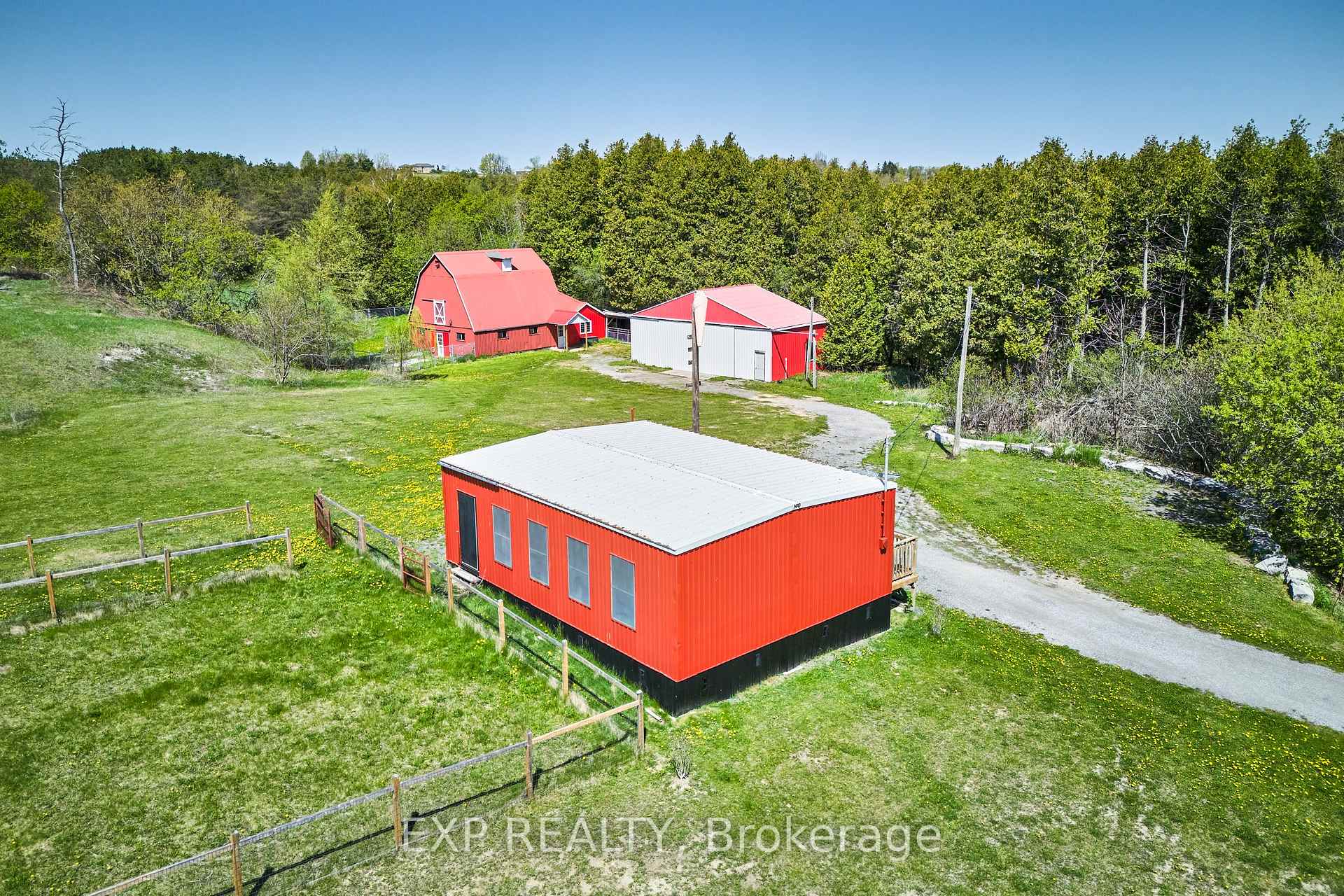Photo 25 of 102 Aldred Drive, Scugog, Rural Scugog — HOMEH