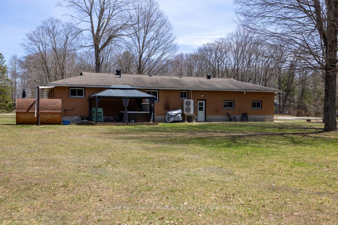 Photo 2 of 18 Sandy Plains Road S, Seguin, Humphrey — HOMEH