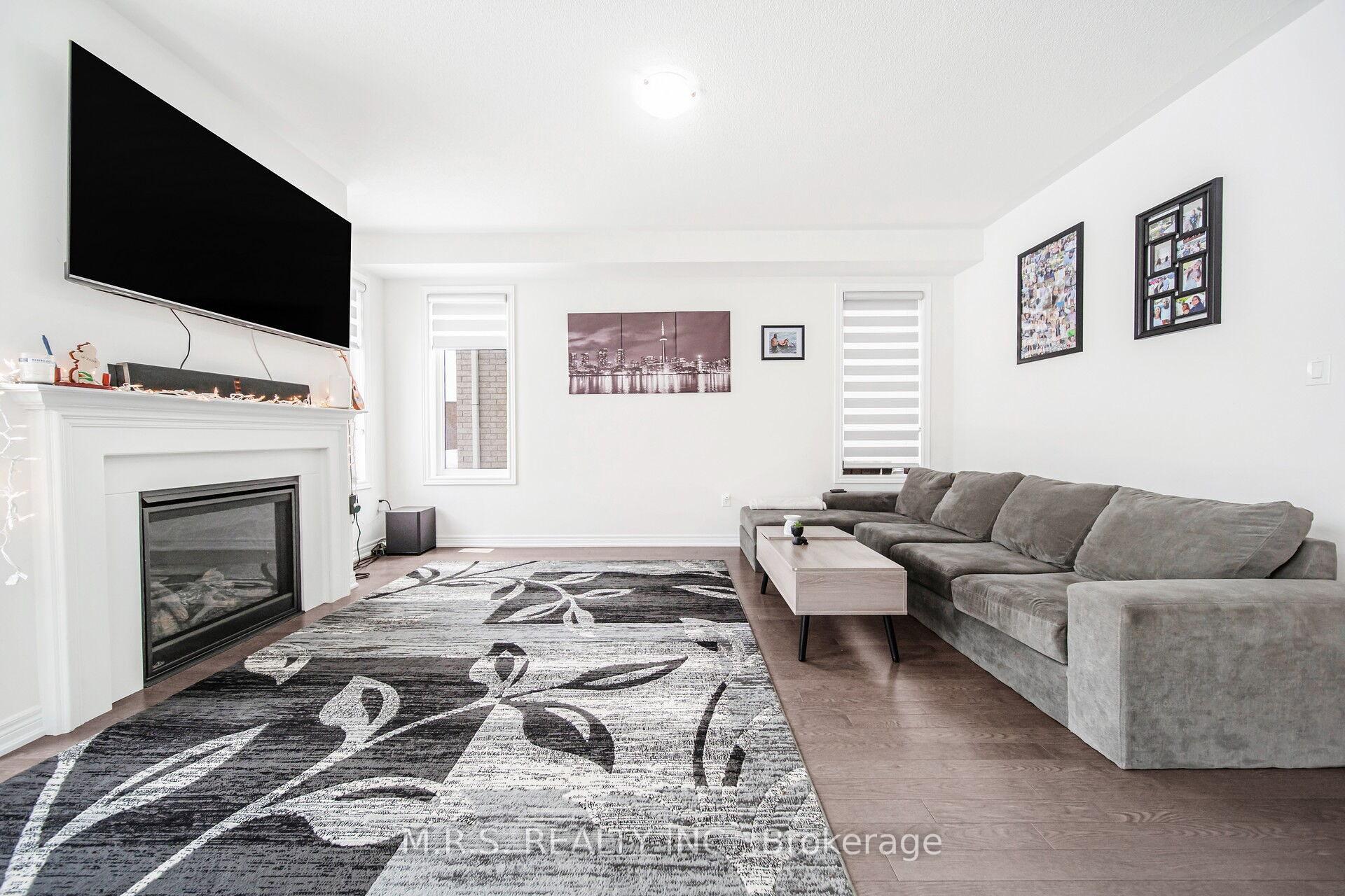 Photo 15 of 557 Red Elm Road, Shelburne — HOMEH