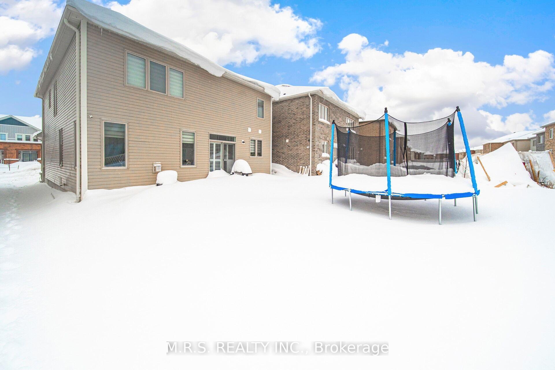 Photo 35 of 557 Red Elm Road, Shelburne — HOMEH