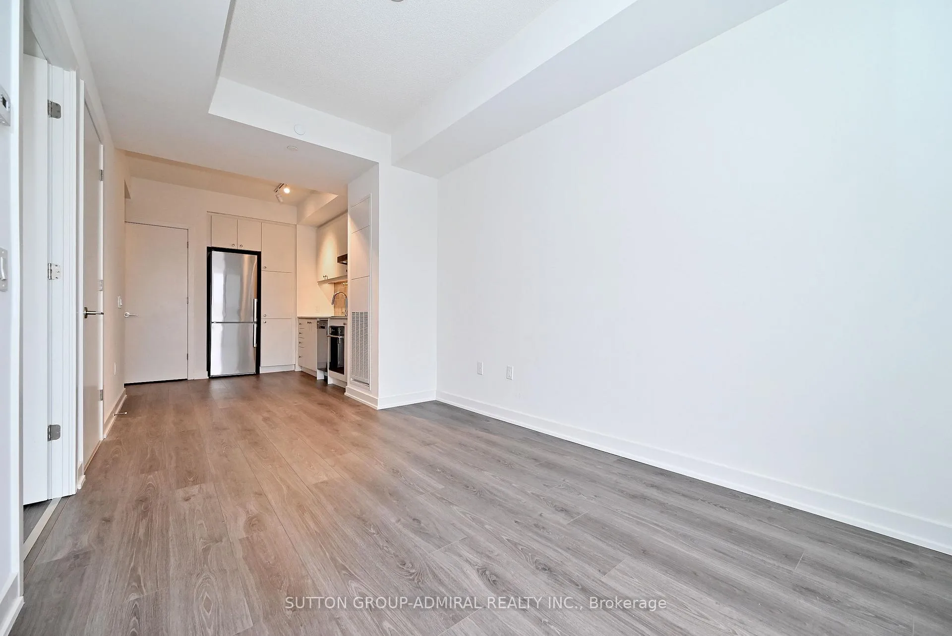 Photo 12 of Unit 1108, 9 Tecumseth Street, Toronto, Niagara — HOMEH