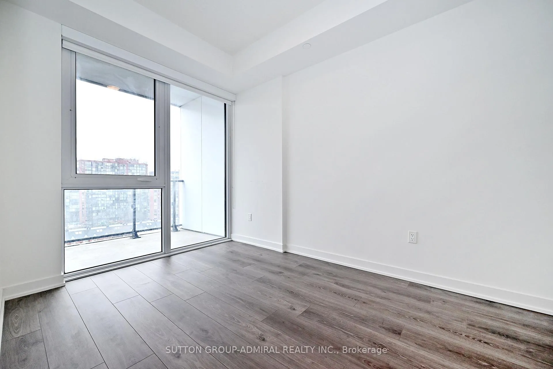 Photo 20 of Unit 1108, 9 Tecumseth Street, Toronto, Niagara — HOMEH