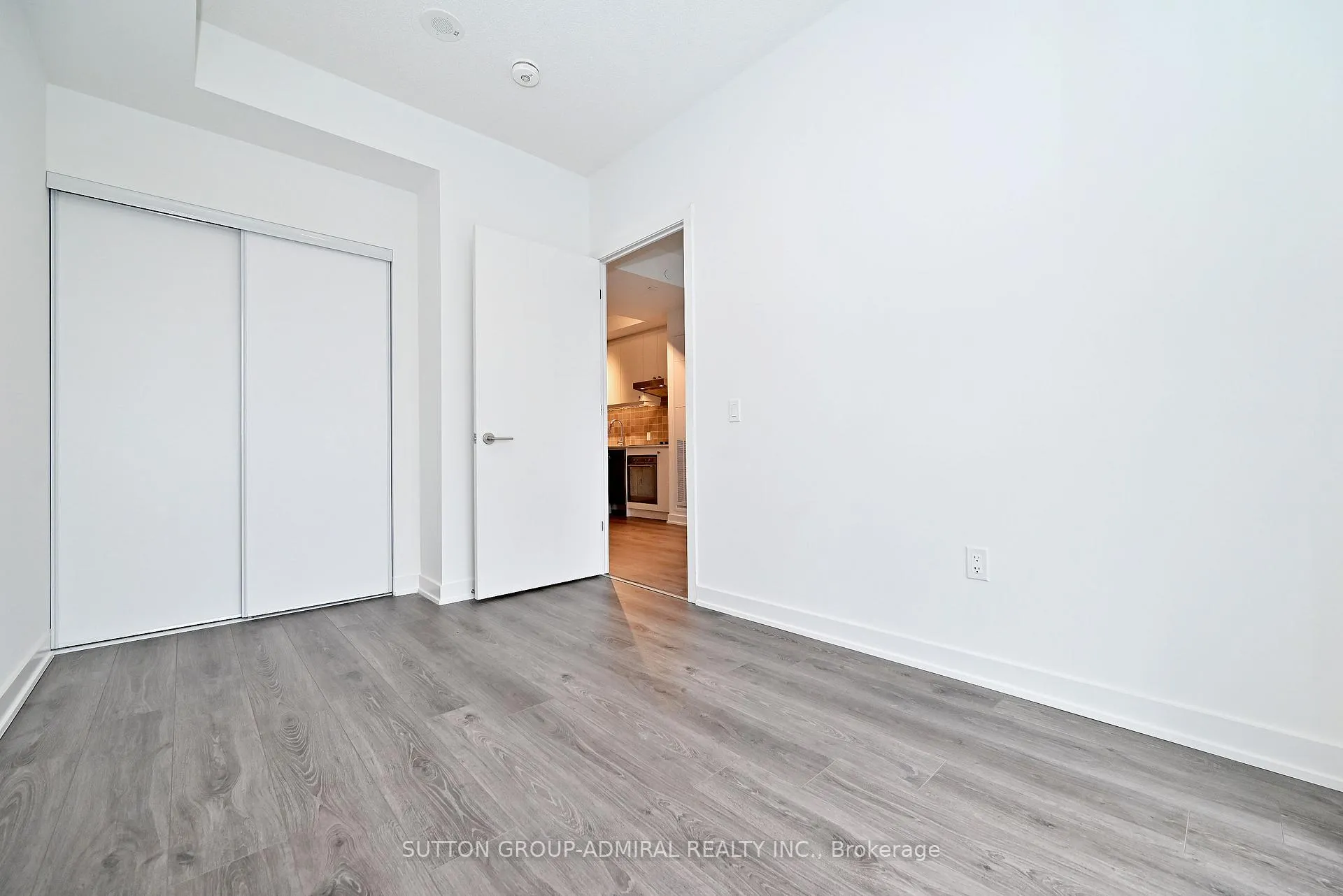 Photo 22 of Unit 1108, 9 Tecumseth Street, Toronto, Niagara — HOMEH