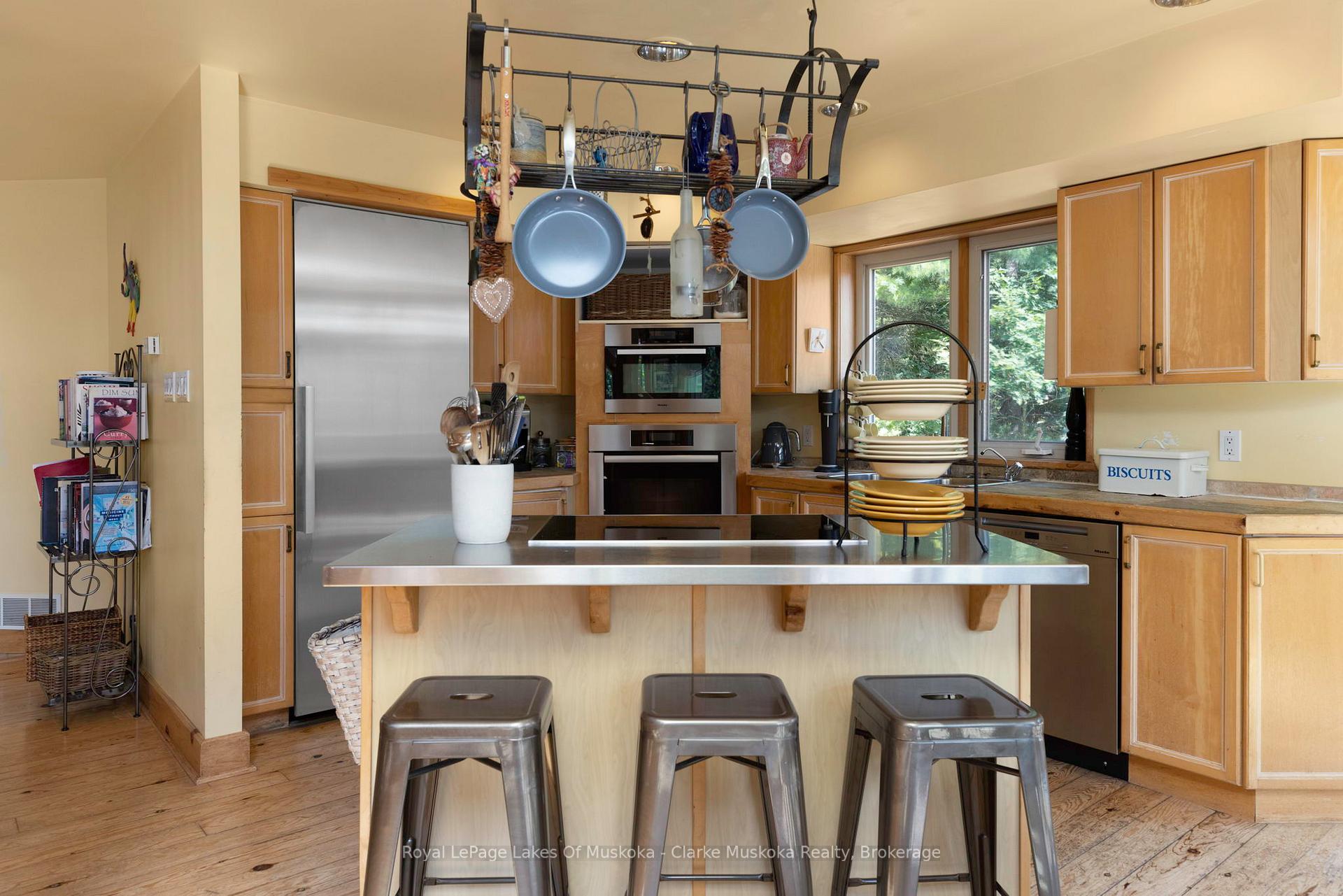 Photo 8 of 12 Osprey Road, Seguin — HOMEH