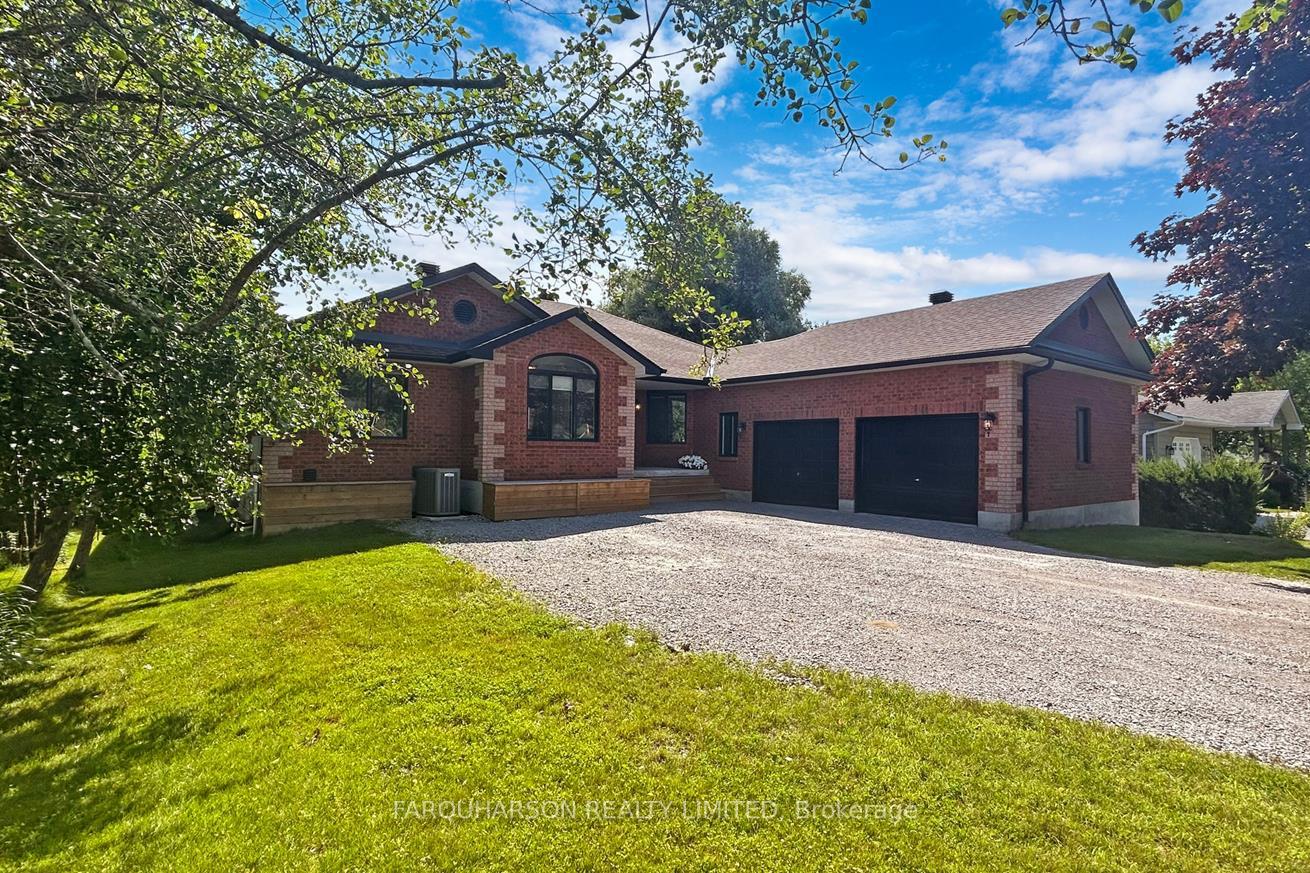 Photo 4 of 207 Aldred Drive, Scugog, Rural Scugog — HOMEH