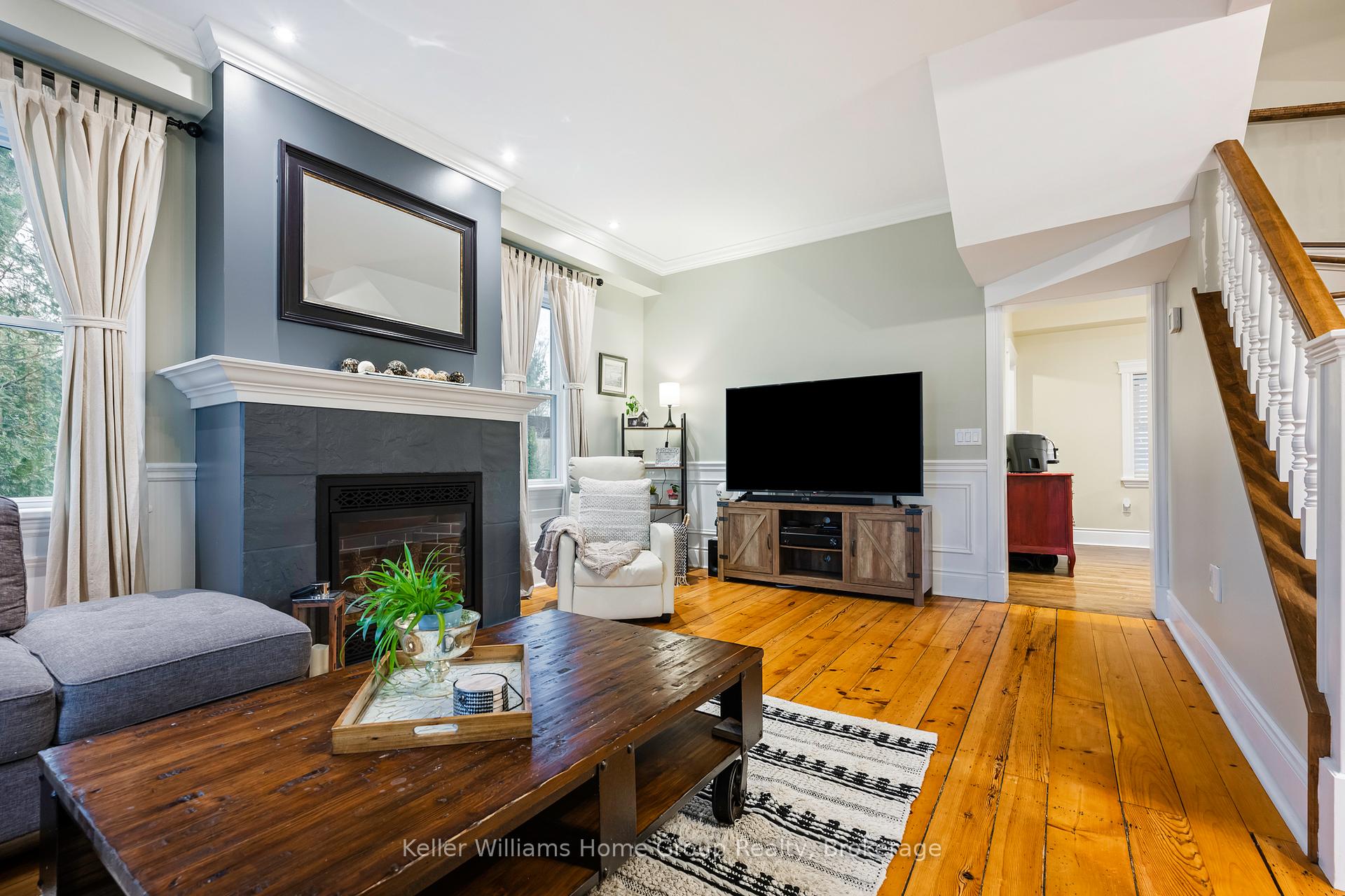 Photo 9 of 128 Second Avenue W, Shelburne — HOMEH