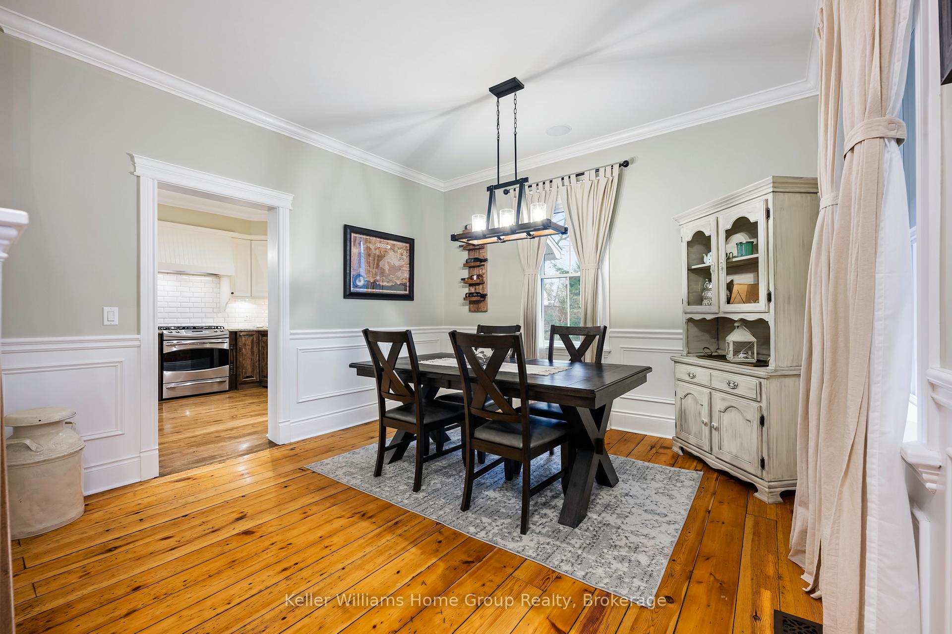 Photo 11 of 128 Second Avenue W, Shelburne — HOMEH