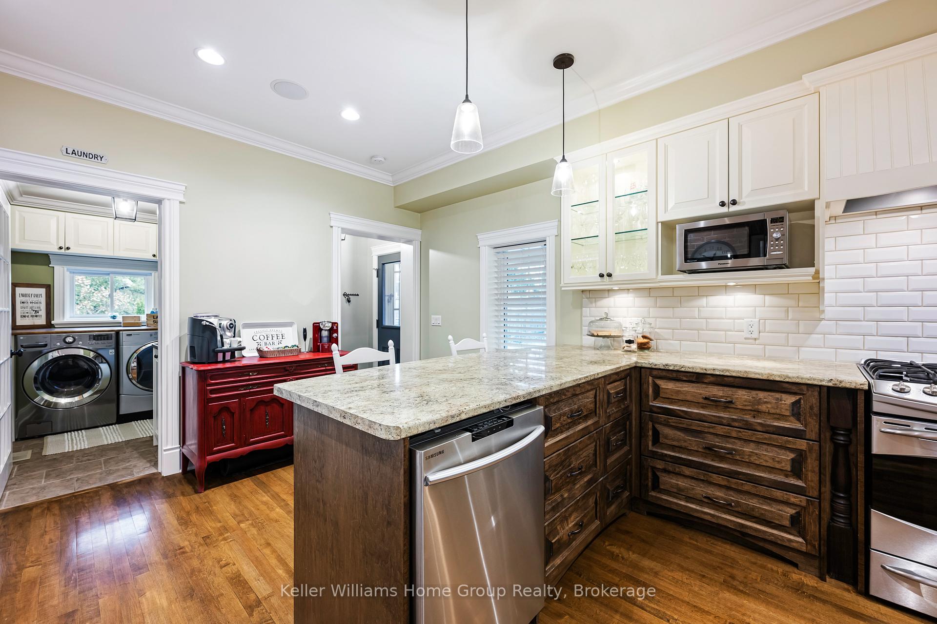 Photo 18 of 128 Second Avenue W, Shelburne — HOMEH