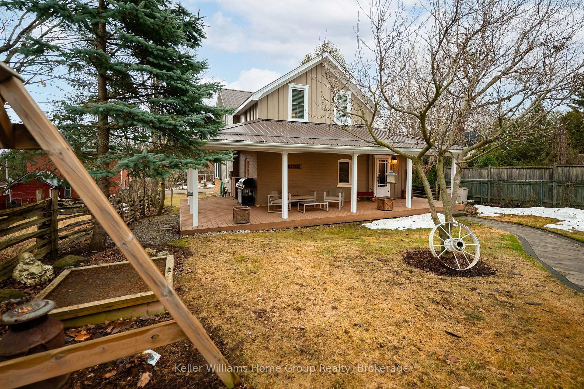 Photo 38 of 128 Second Avenue W, Shelburne — HOMEH