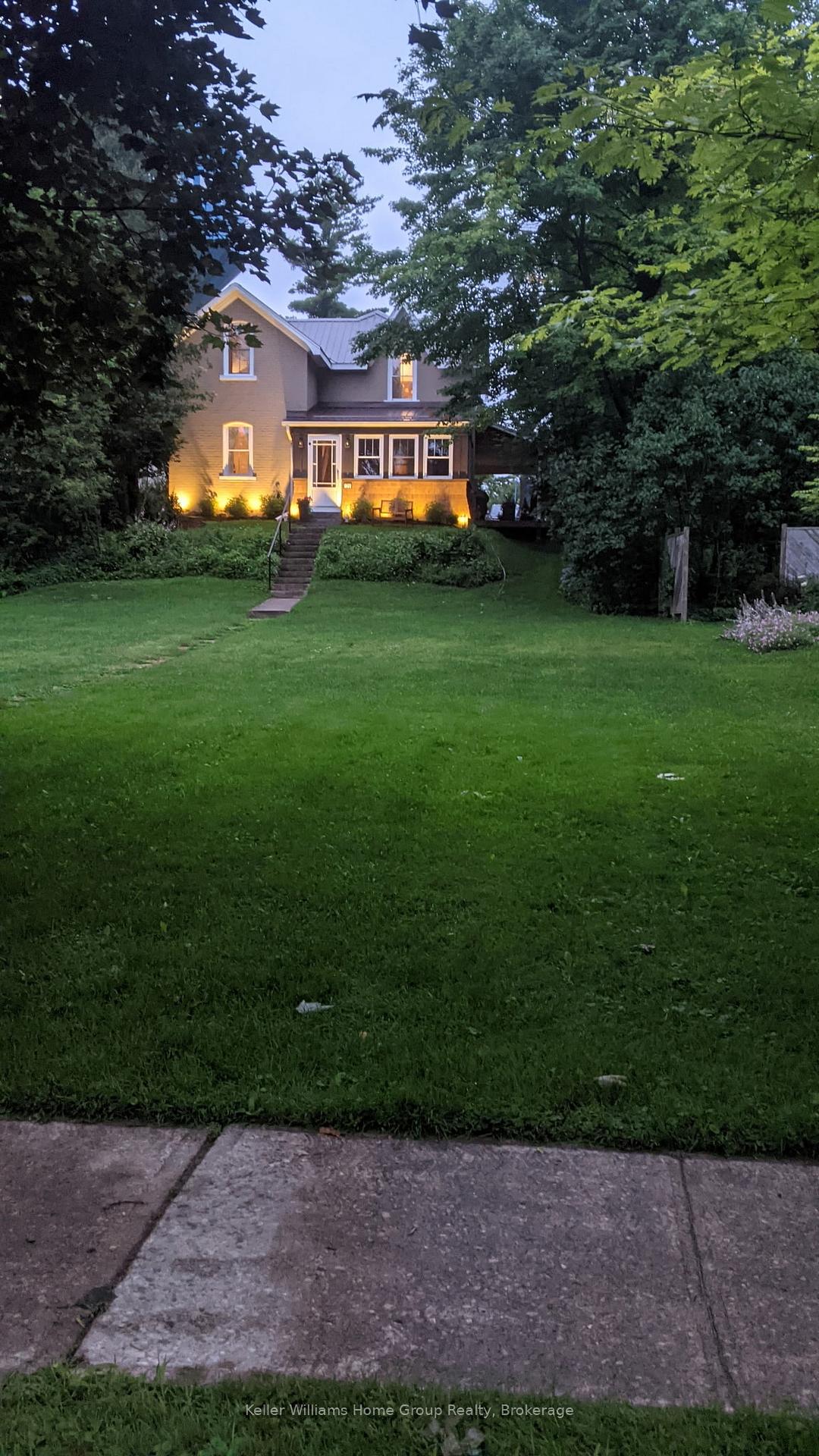 Photo 40 of 128 Second Avenue W, Shelburne — HOMEH