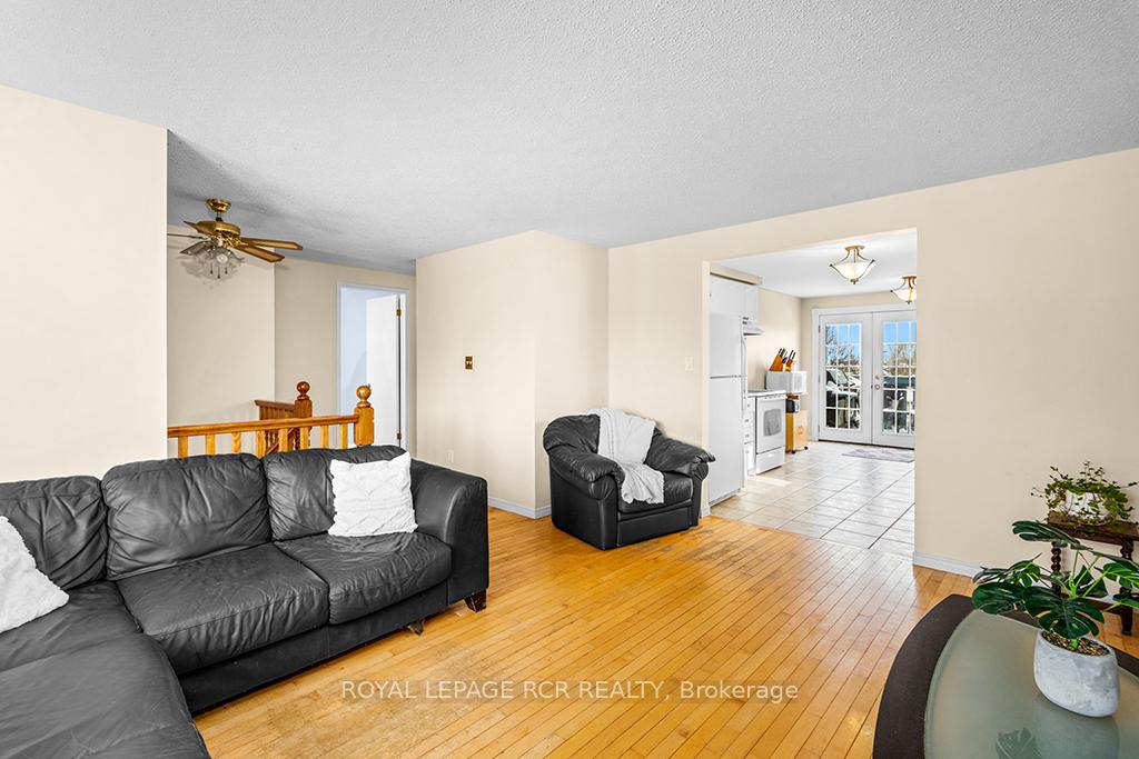 Photo 8 of 531 Park Avenue, Shelburne — HOMEH