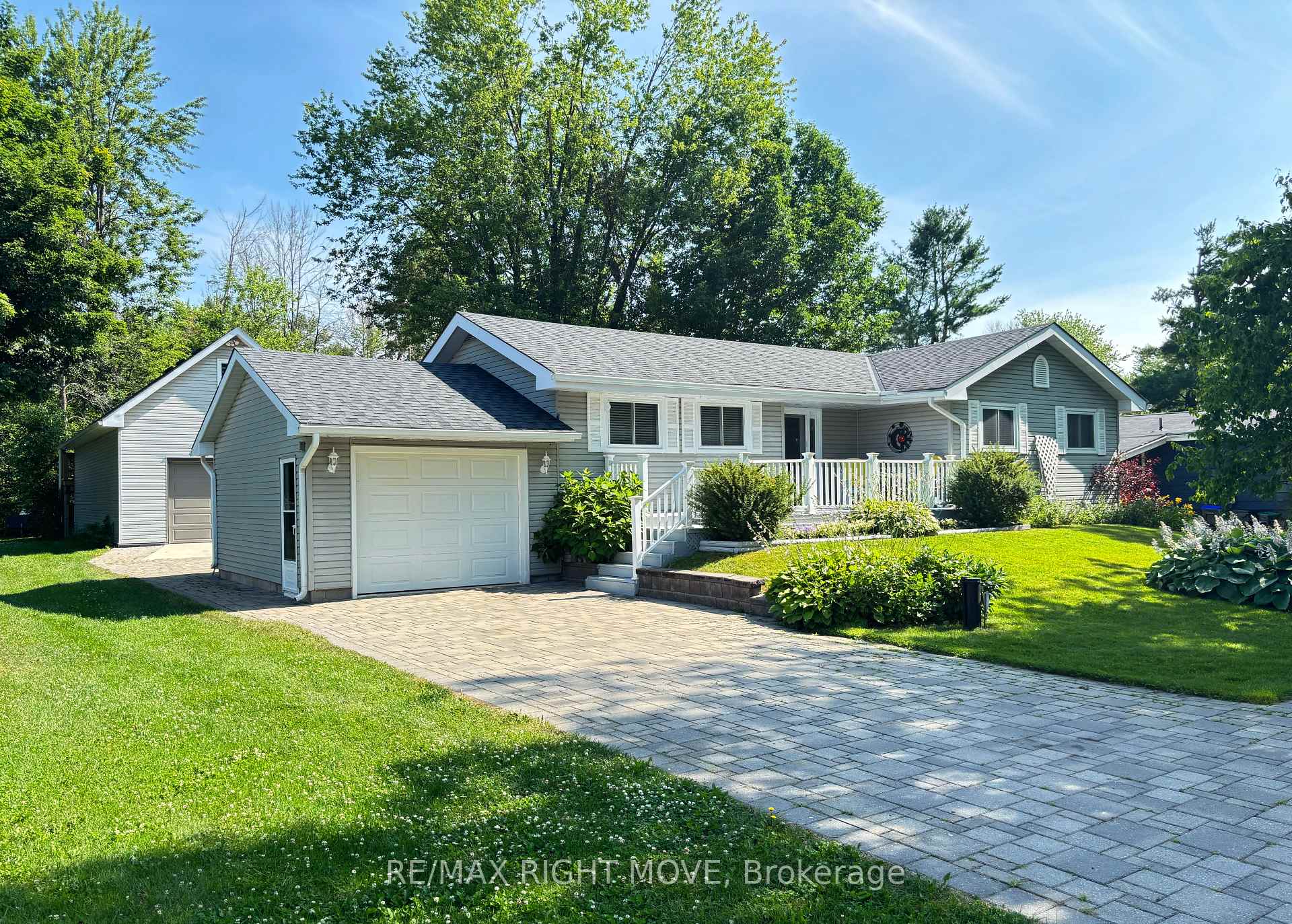 Front of 3705 Shadow Creek Road