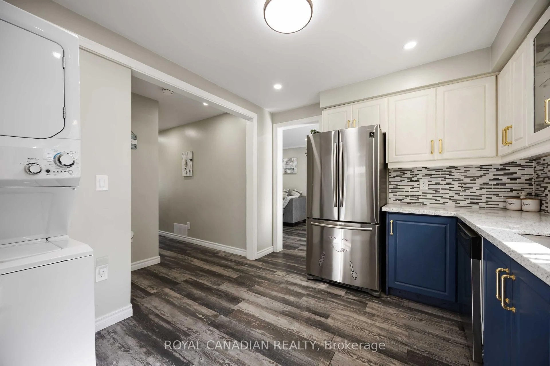 Photo 13 of 1057 King Street E, Oshawa, Donevan — HOMEH