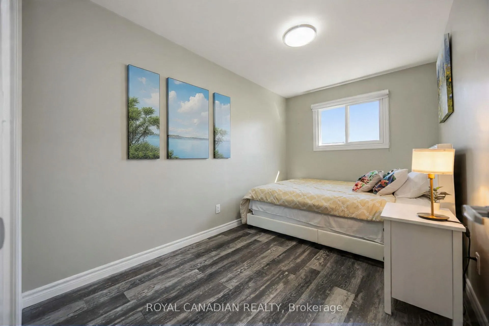 Photo 20 of 1057 King Street E, Oshawa, Donevan — HOMEH