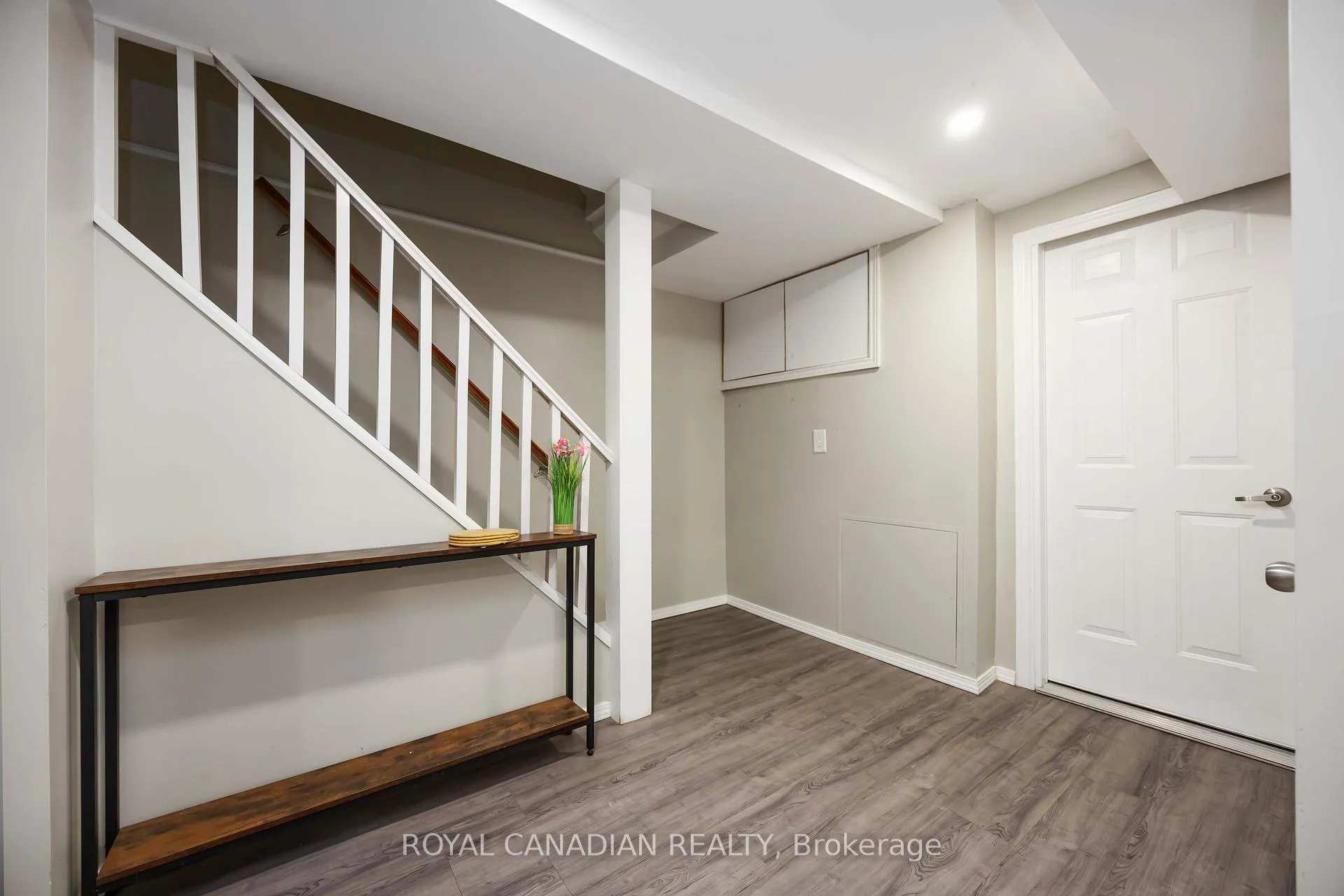 Photo 24 of 1057 King Street E, Oshawa, Donevan — HOMEH