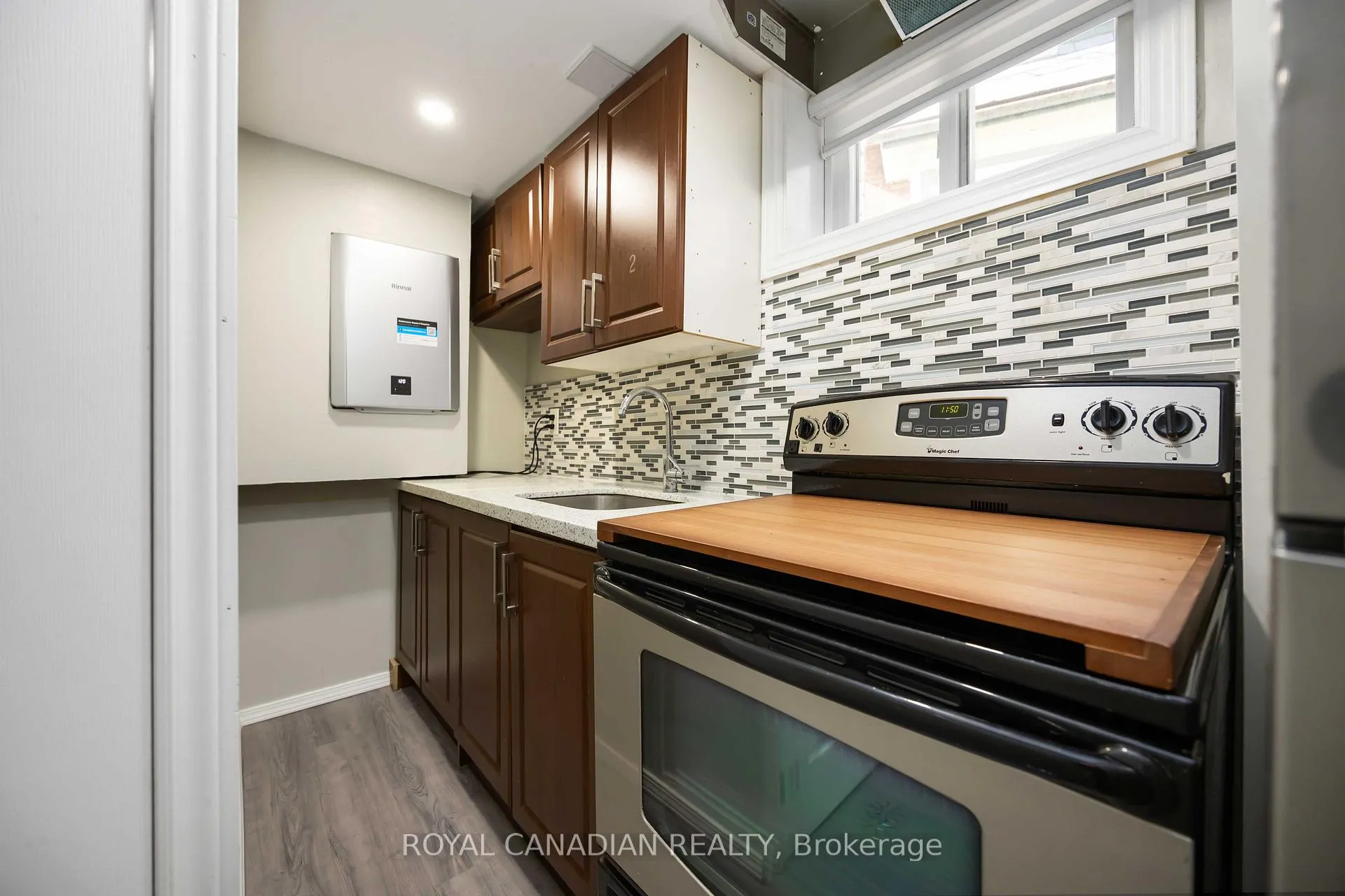 Photo 29 of 1057 King Street E, Oshawa, Donevan — HOMEH