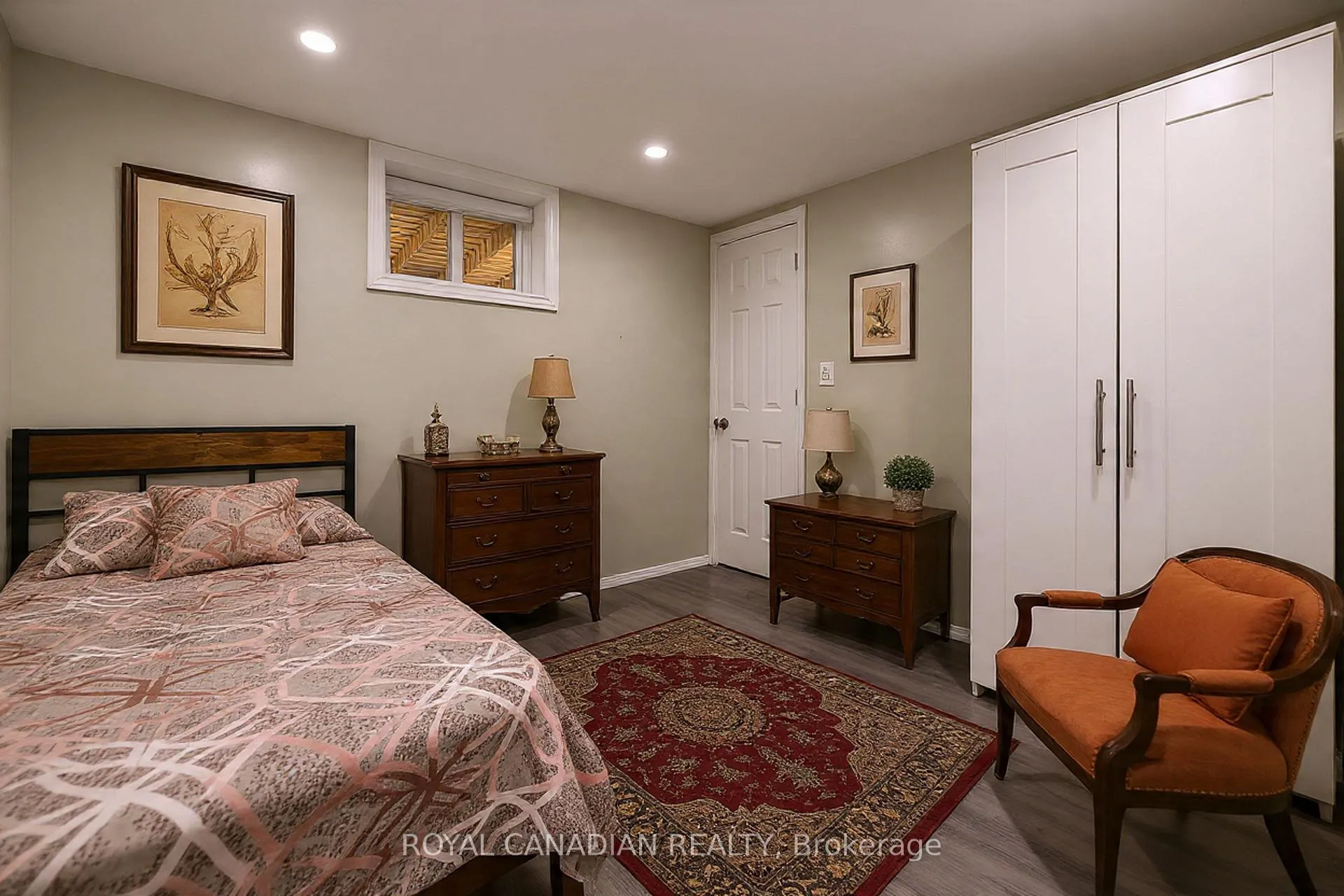 Photo 33 of 1057 King Street E, Oshawa, Donevan — HOMEH