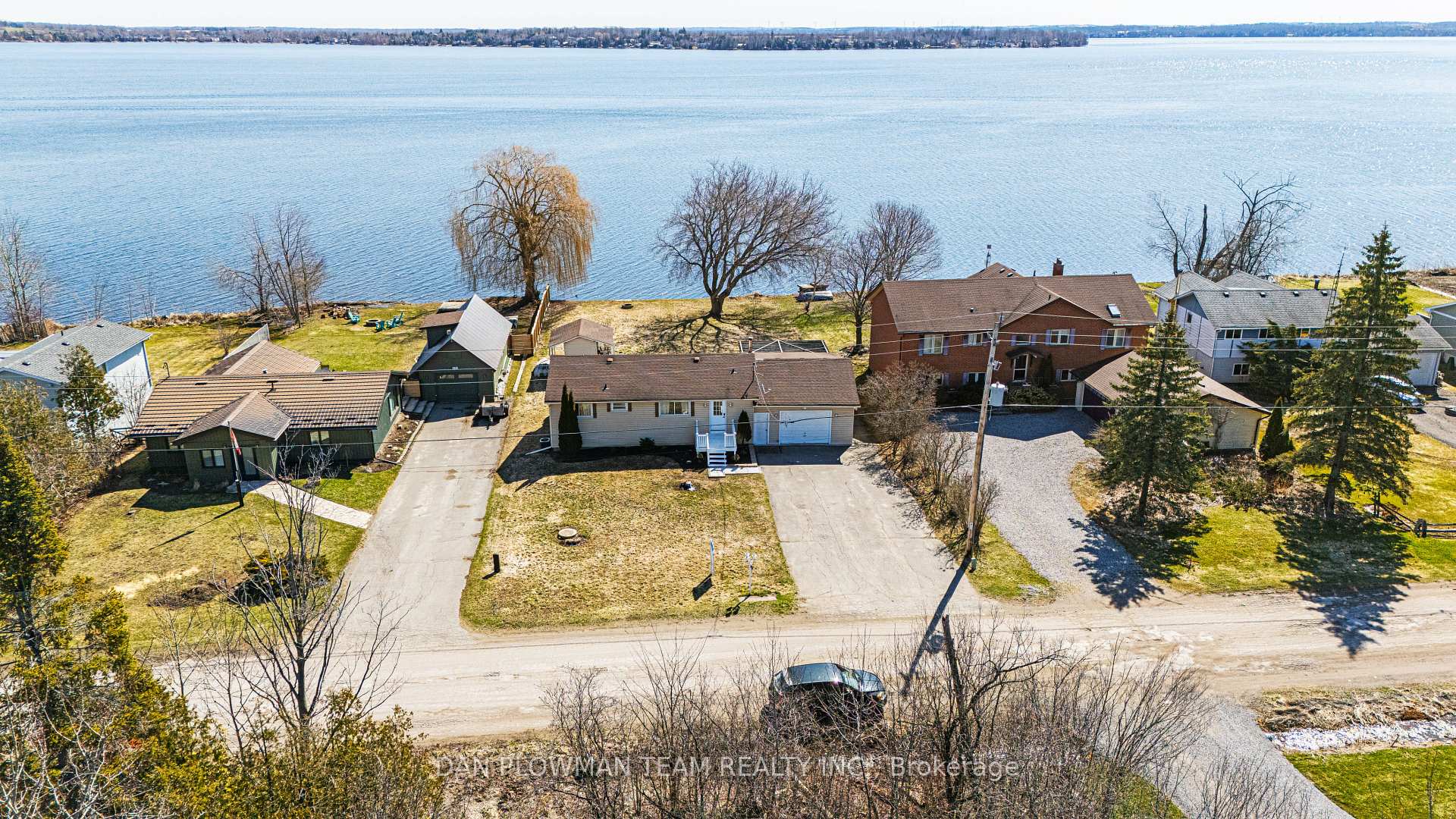 Photo 2 of 359 Carnegie Beach Road, Scugog, Rural Scugog — HOMEH