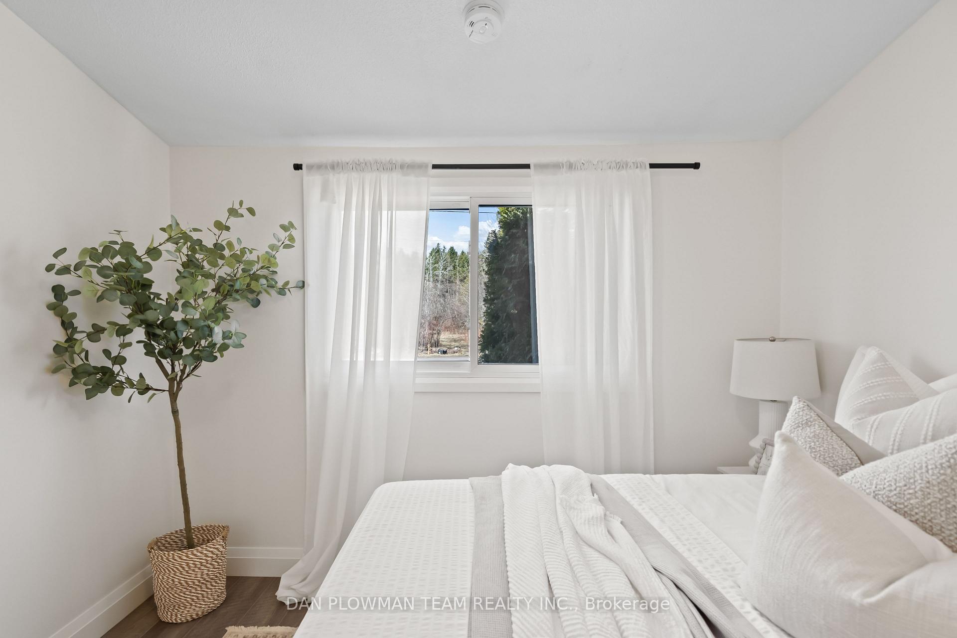 Photo 20 of 359 Carnegie Beach Road, Scugog, Rural Scugog — HOMEH