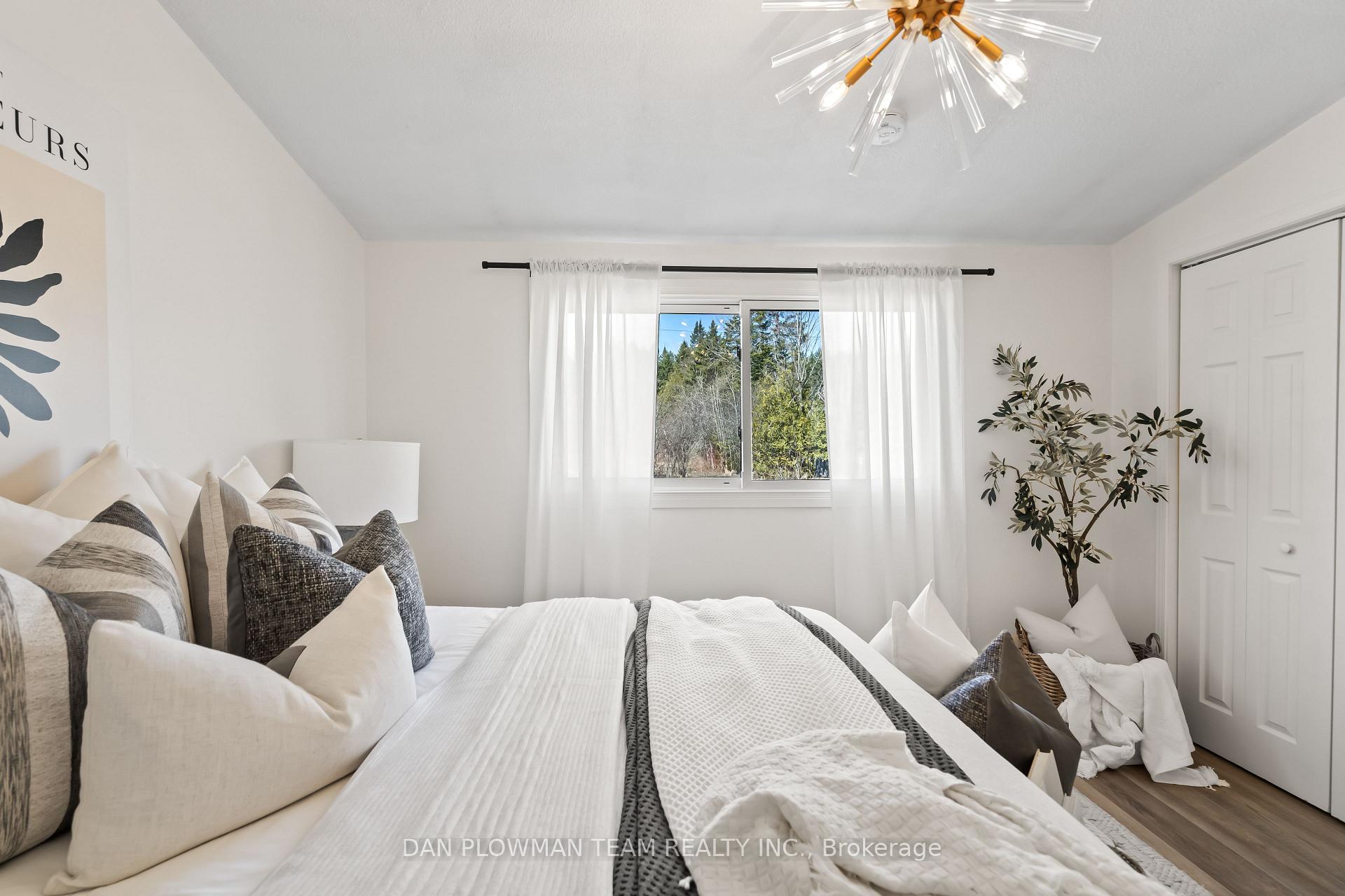 Photo 23 of 359 Carnegie Beach Road, Scugog, Rural Scugog — HOMEH
