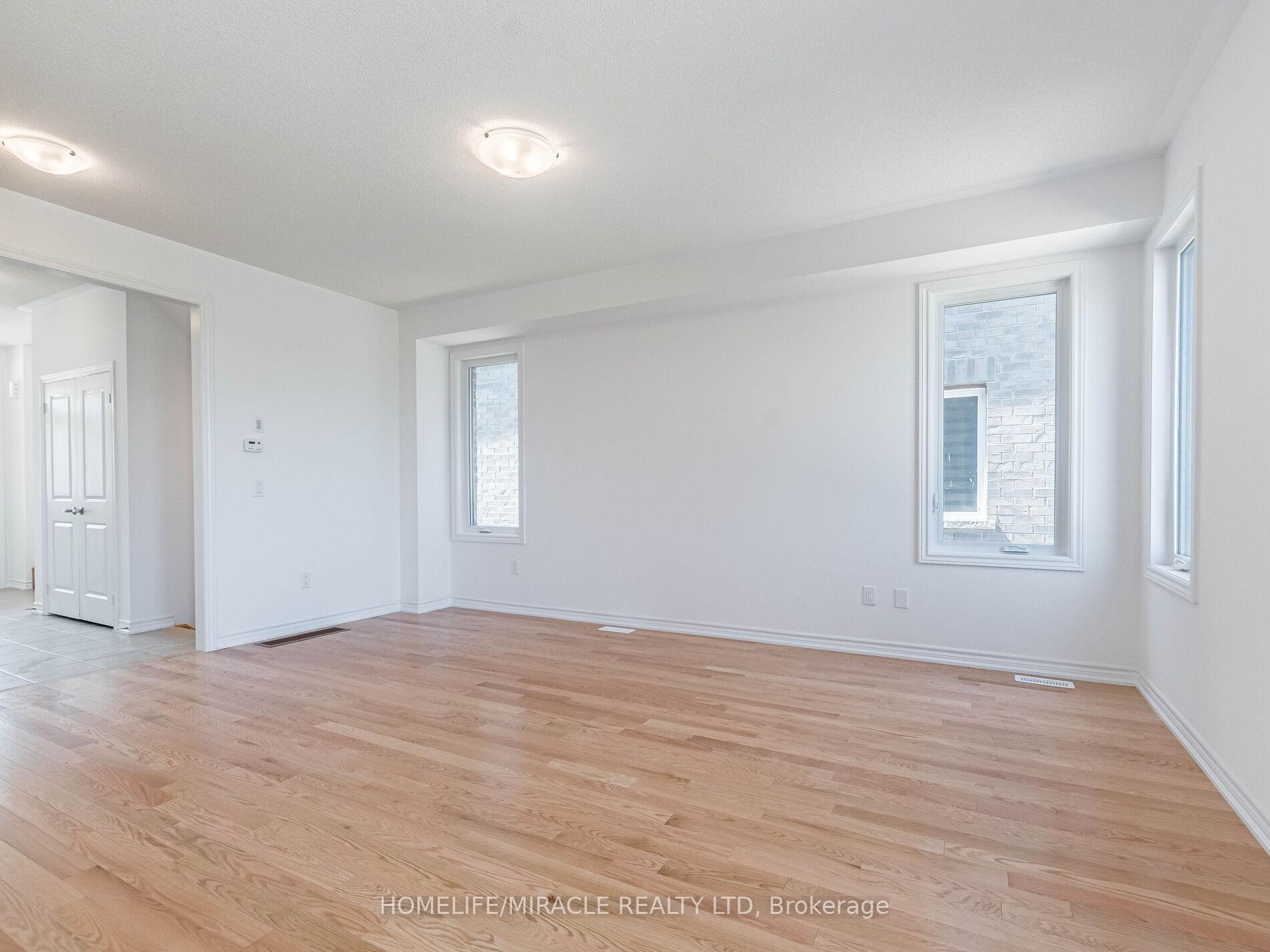 Photo 12 of 4 Mackenzie Street, Grey Highlands — HOMEH
